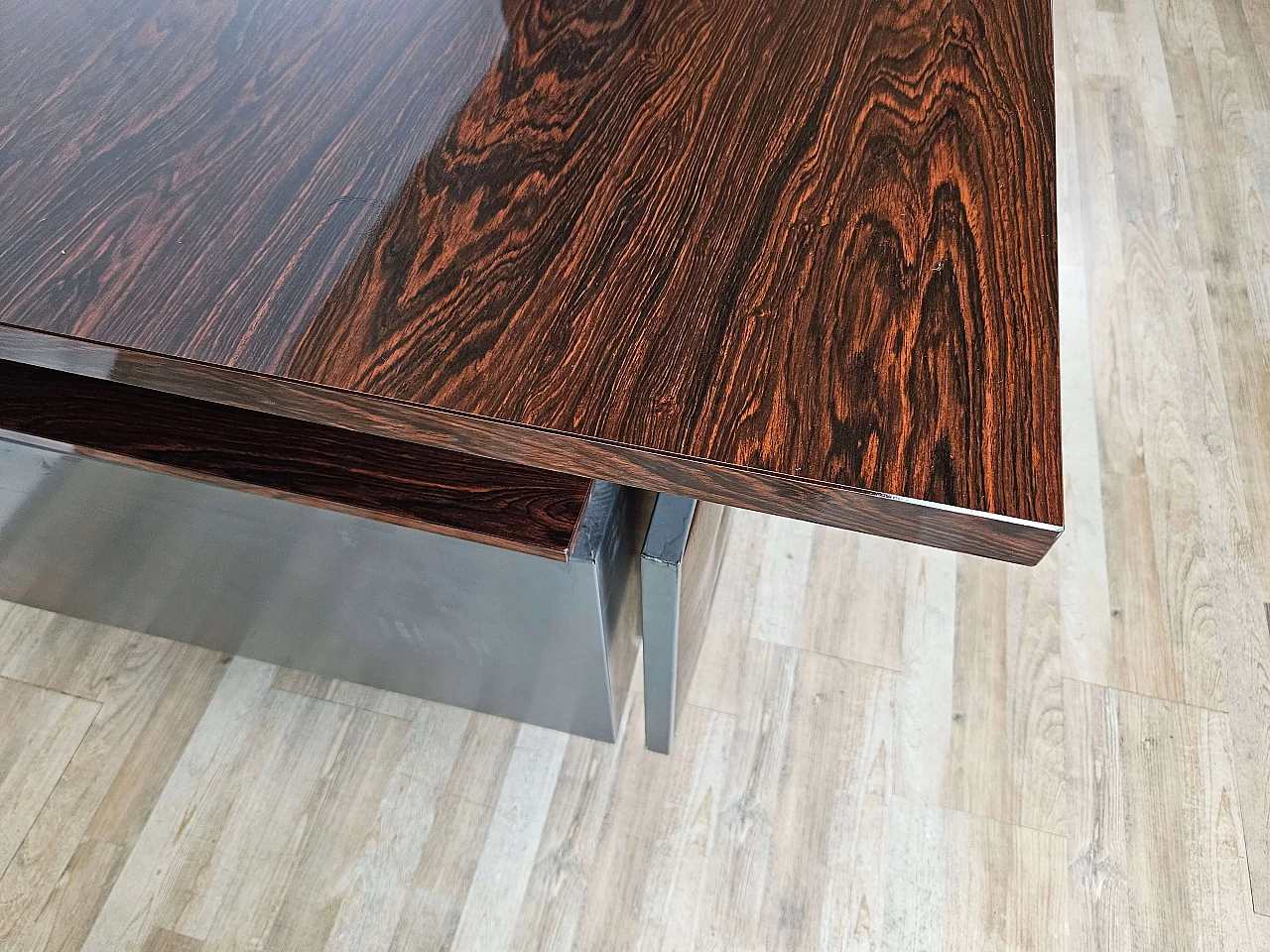 Iron desk with rosewood laminate top by Mobiltecnica Torino, 1970s 31