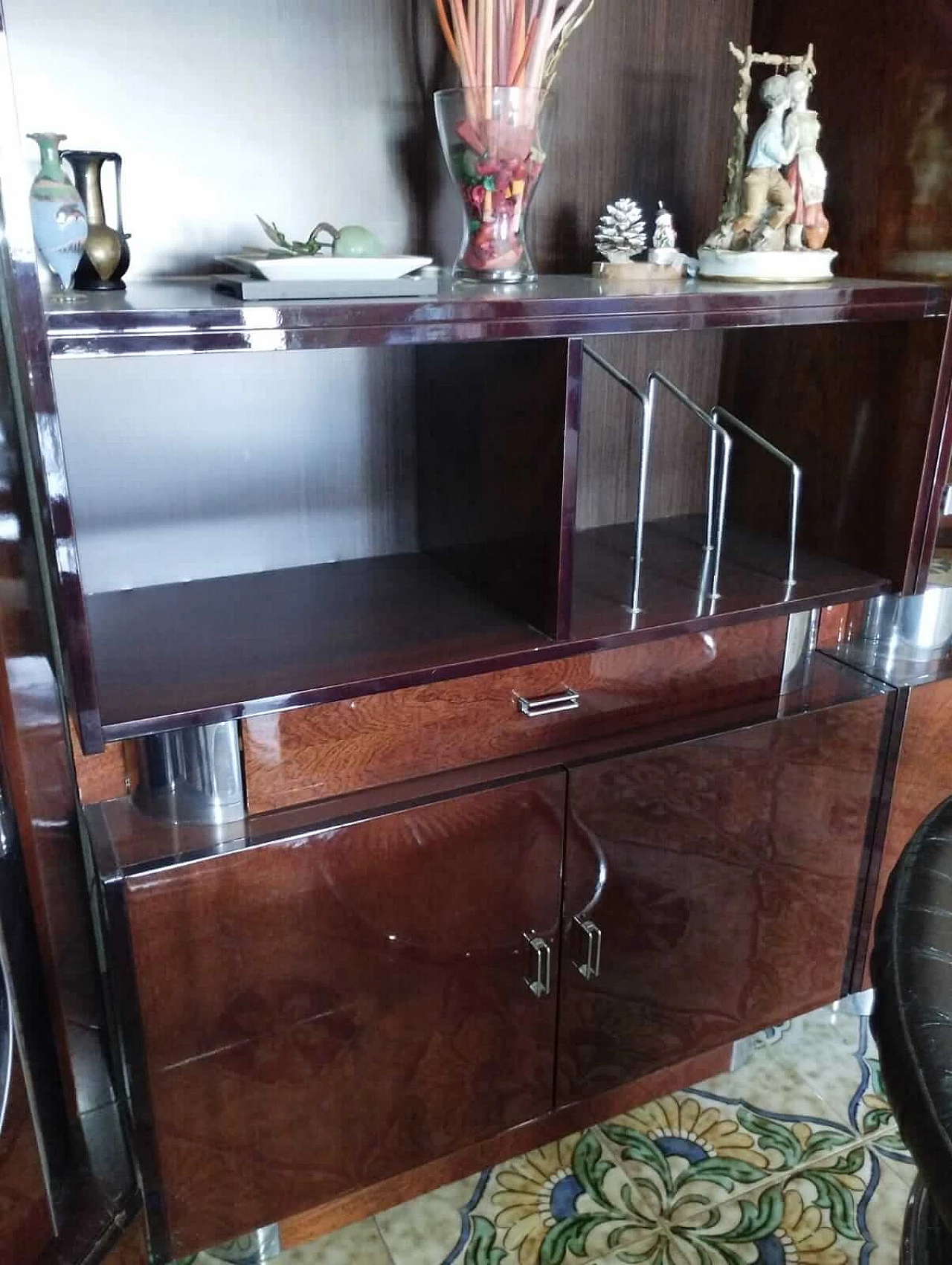 Credenza con vetrina e angolo bar, anni '70 18