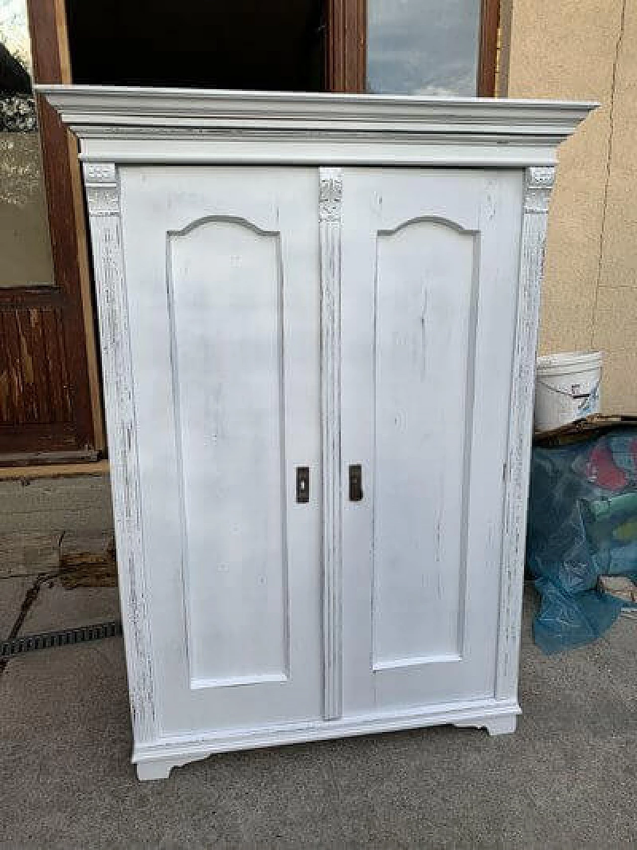 Painted wooden double-door wardrobe, late 19th century 1