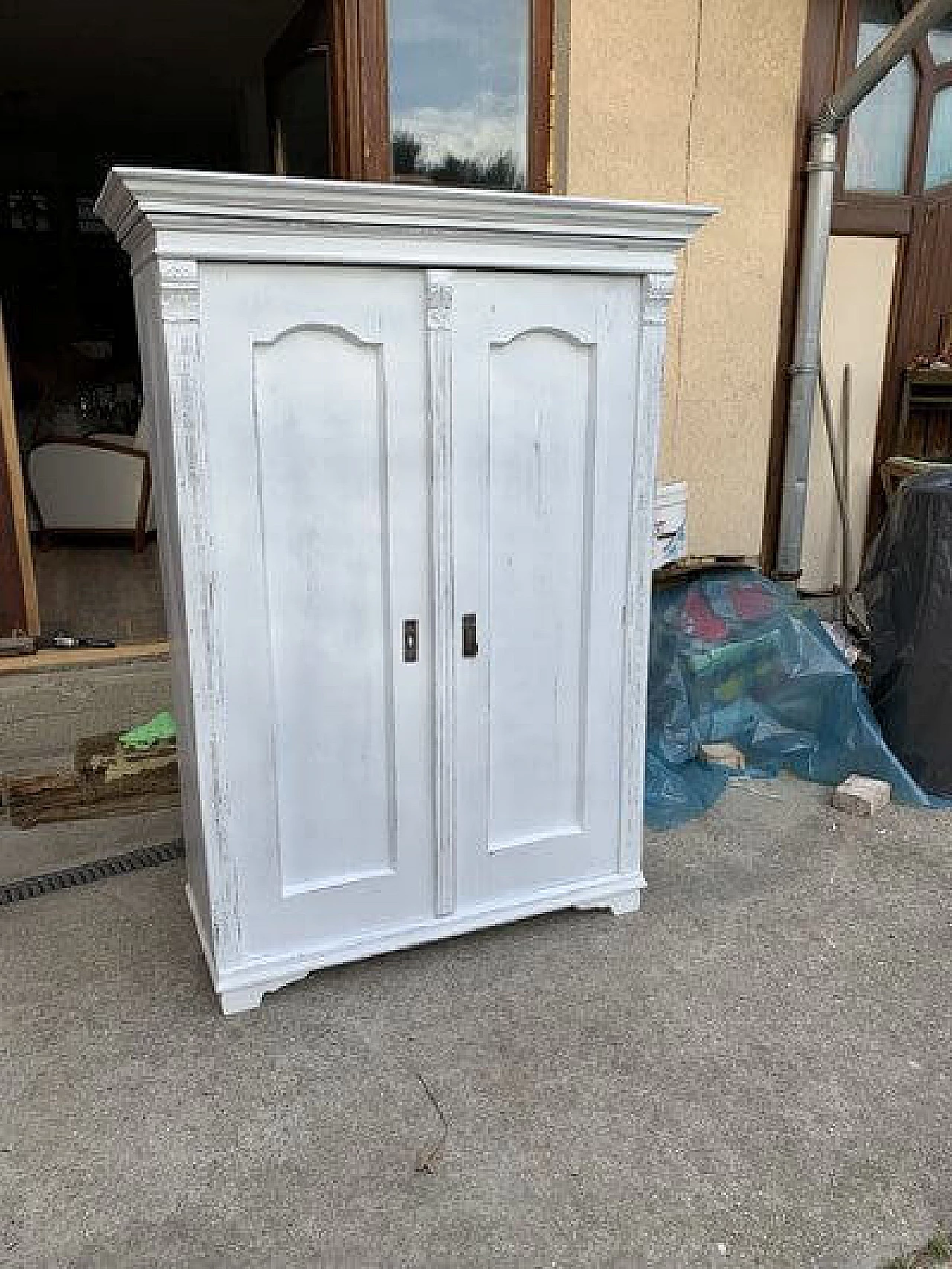 Painted wooden double-door wardrobe, late 19th century 4