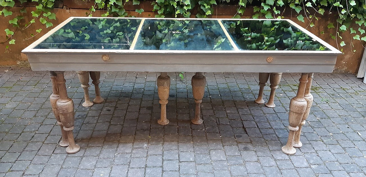 Table with 19th-century mirrored top and 18th-century spool legs, early 20th century 8