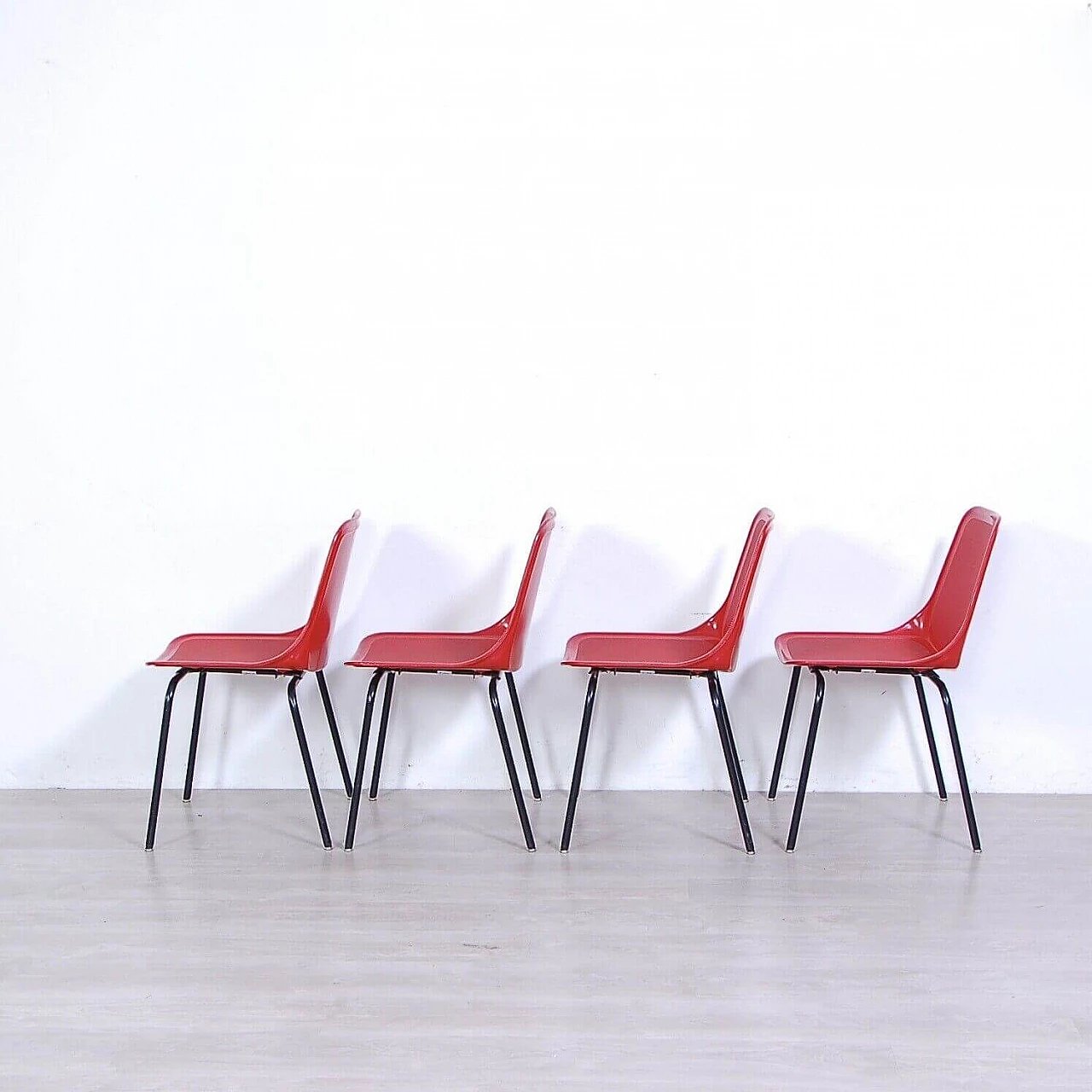 4 Iron and red plastic chairs by MIM Roma, 1960s 8