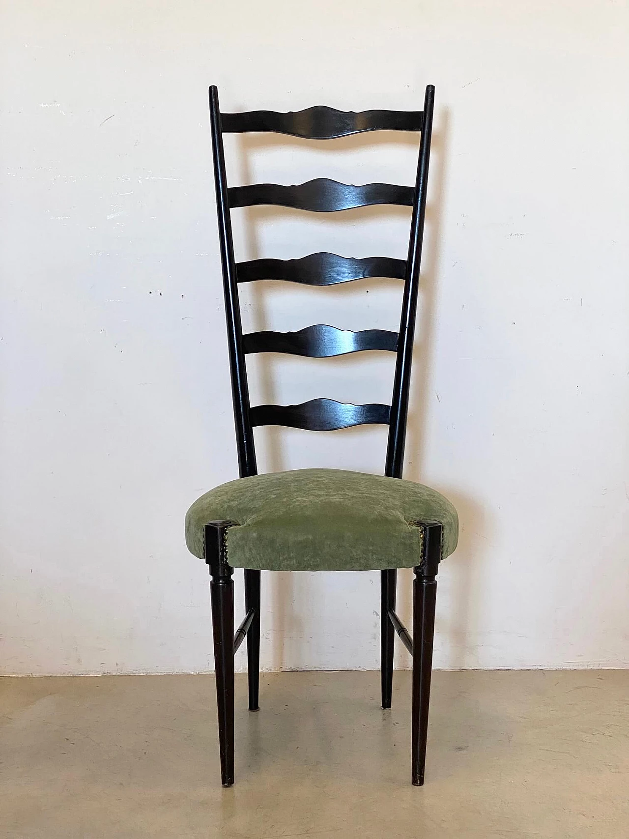 4 Black lacquered wooden chairs, 1960s 3