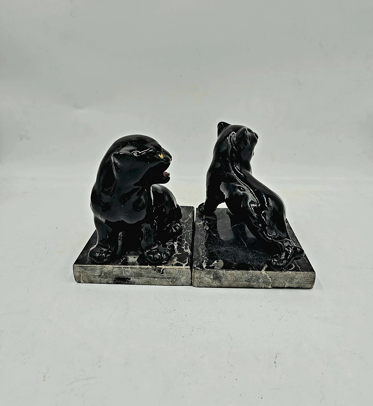 Pair of ceramic and marble bookends with panther cubs, 1930s 19