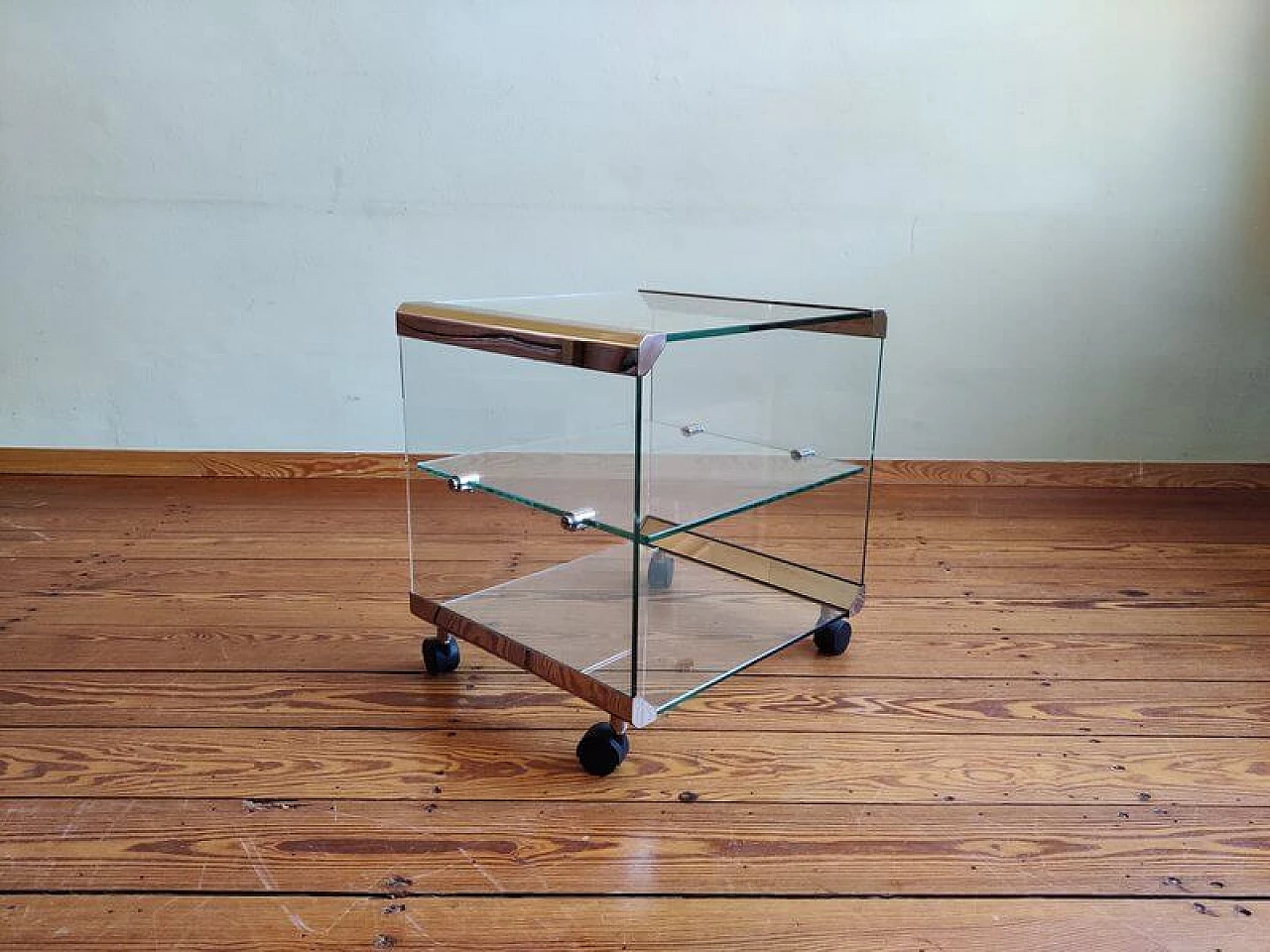 Glass and chromed metal bar cart by Gallotti&Radice, 1970s 9