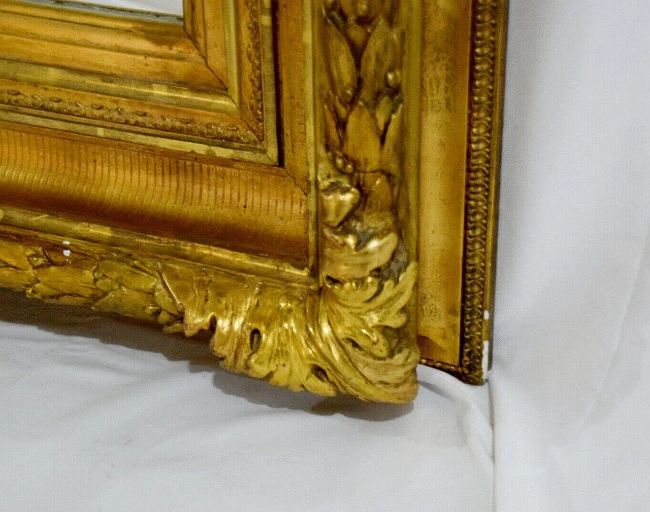 Specchio Neoclassico francese in legno dorato e gesso, '800 5