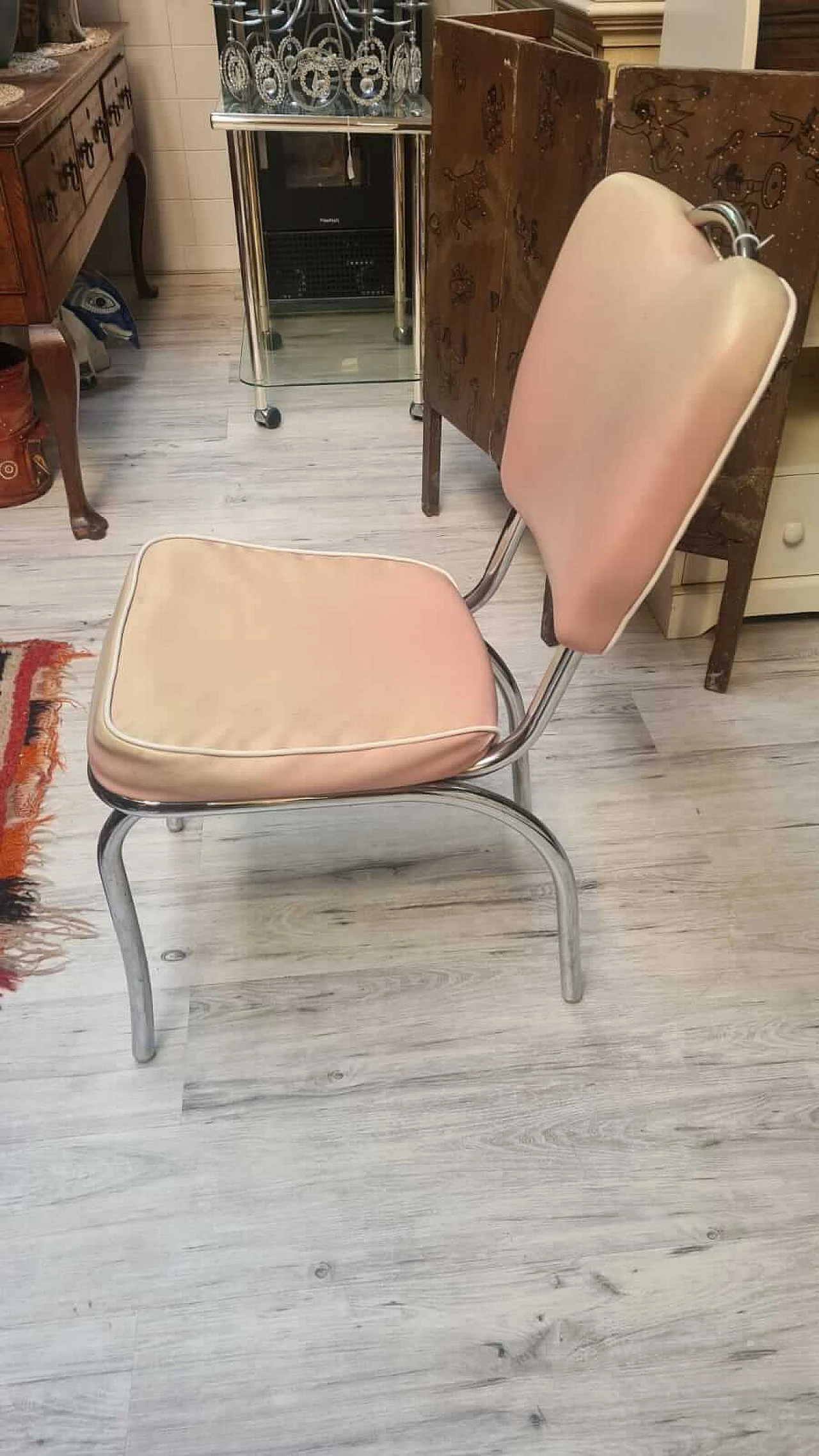 4 Co-26 Bel Air chairs in steel and faux leather, 1950s 4