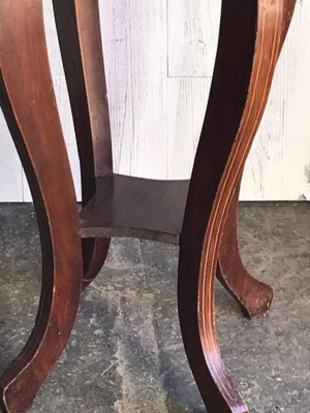 Baroque style round inlaid solid walnut side table, late 19th century 4