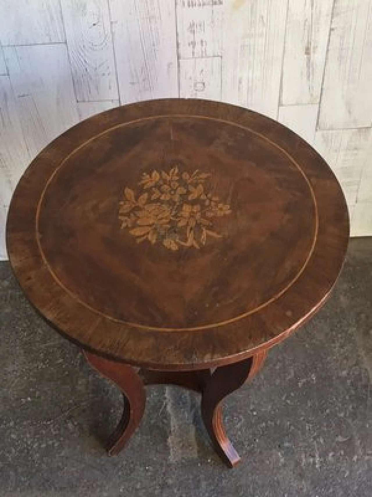 Baroque style round inlaid solid walnut side table, late 19th century 7