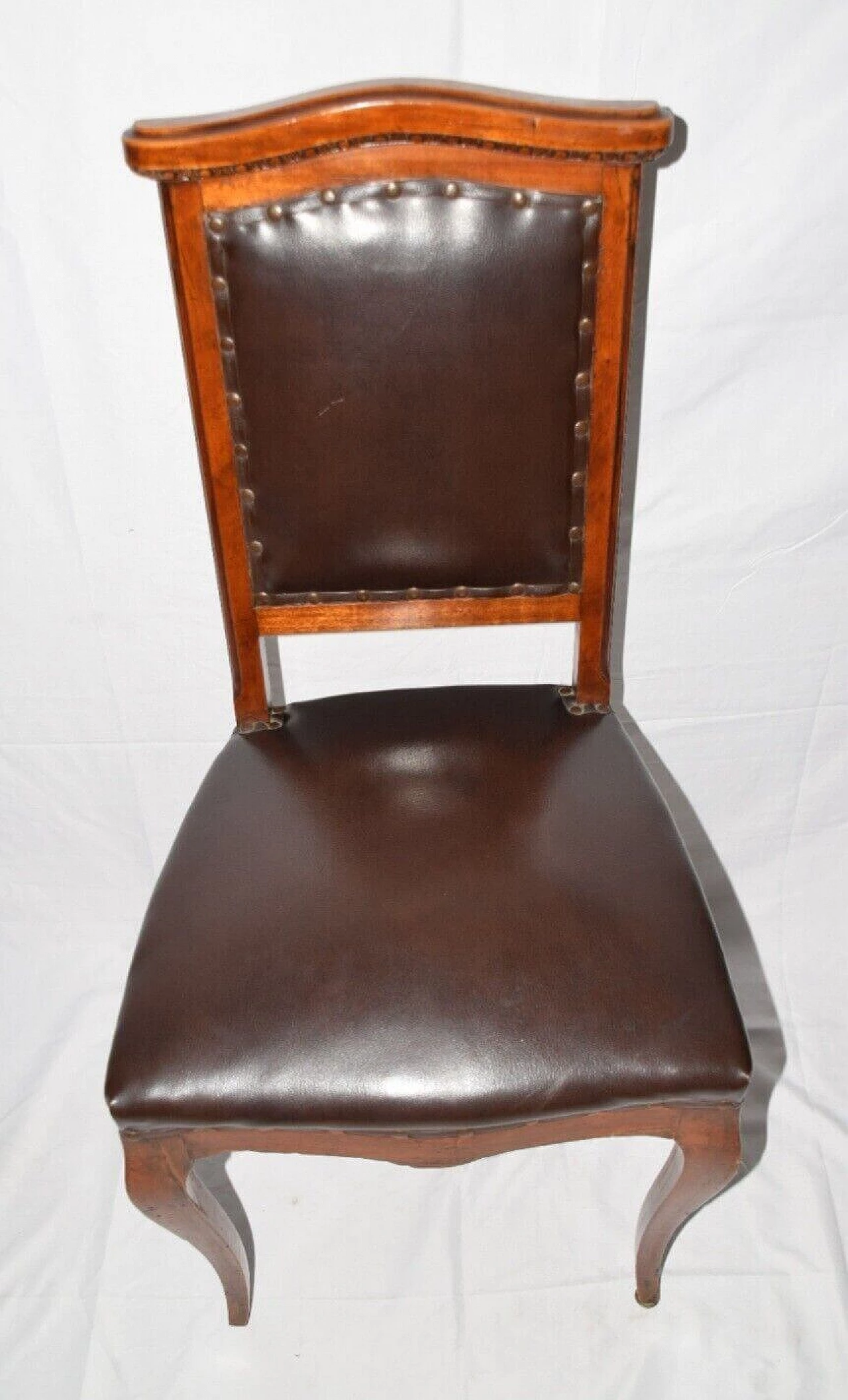 Pair of Direttorio chairs in walnut with brown leather upholstery, 19th century 4