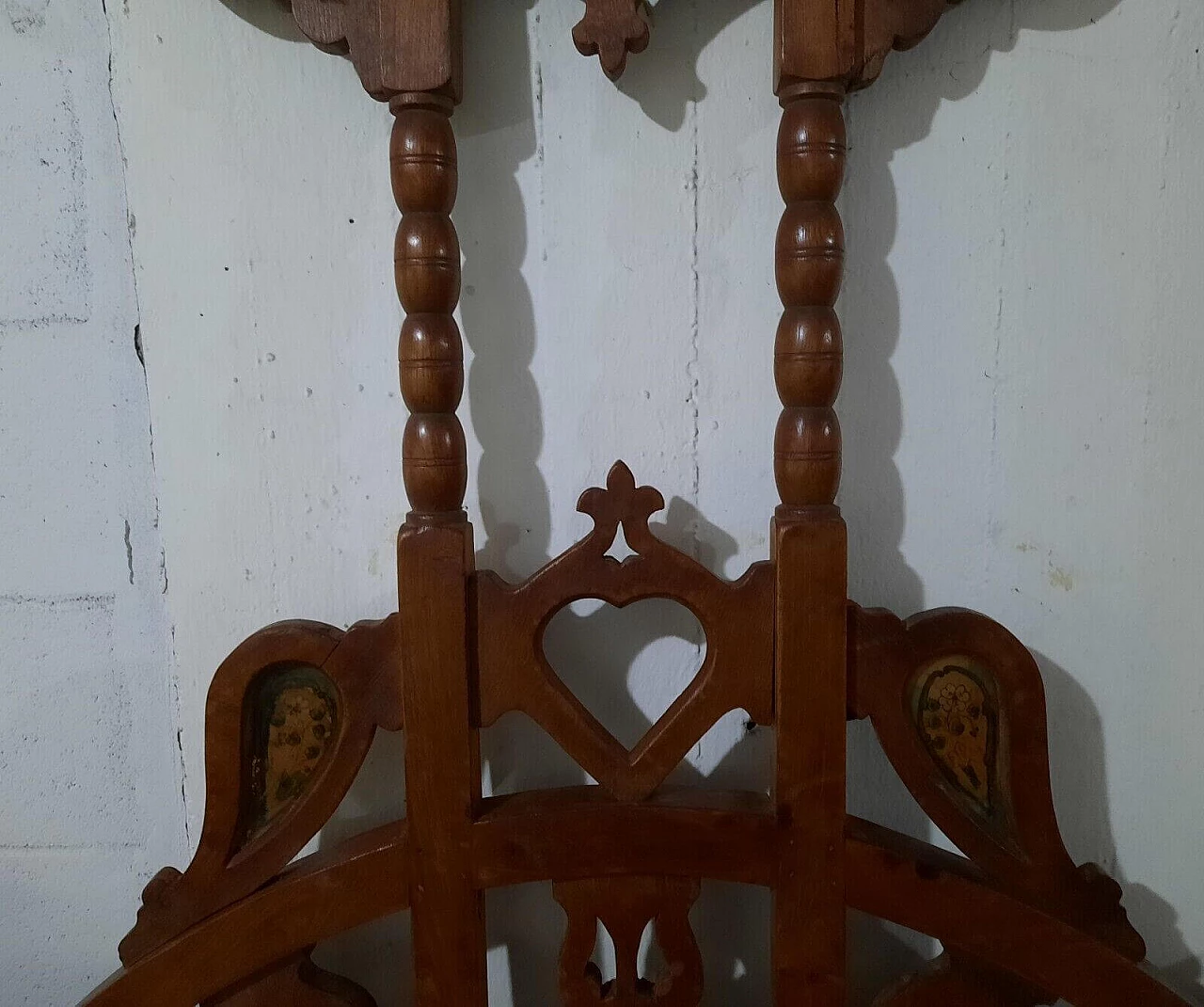 Walnut bed in Gothic style with marble and stone inlays, 19th century 5