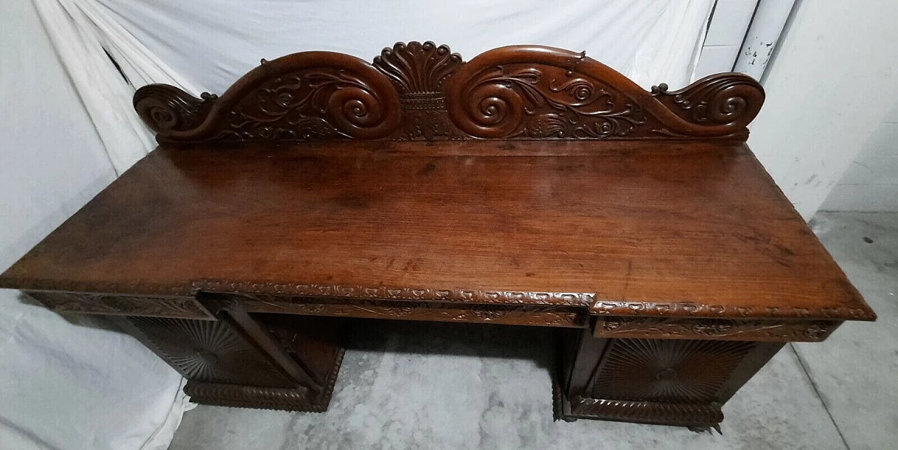 Mahogany Regency sideboard with three-drawer top, first quarter 19th century 3