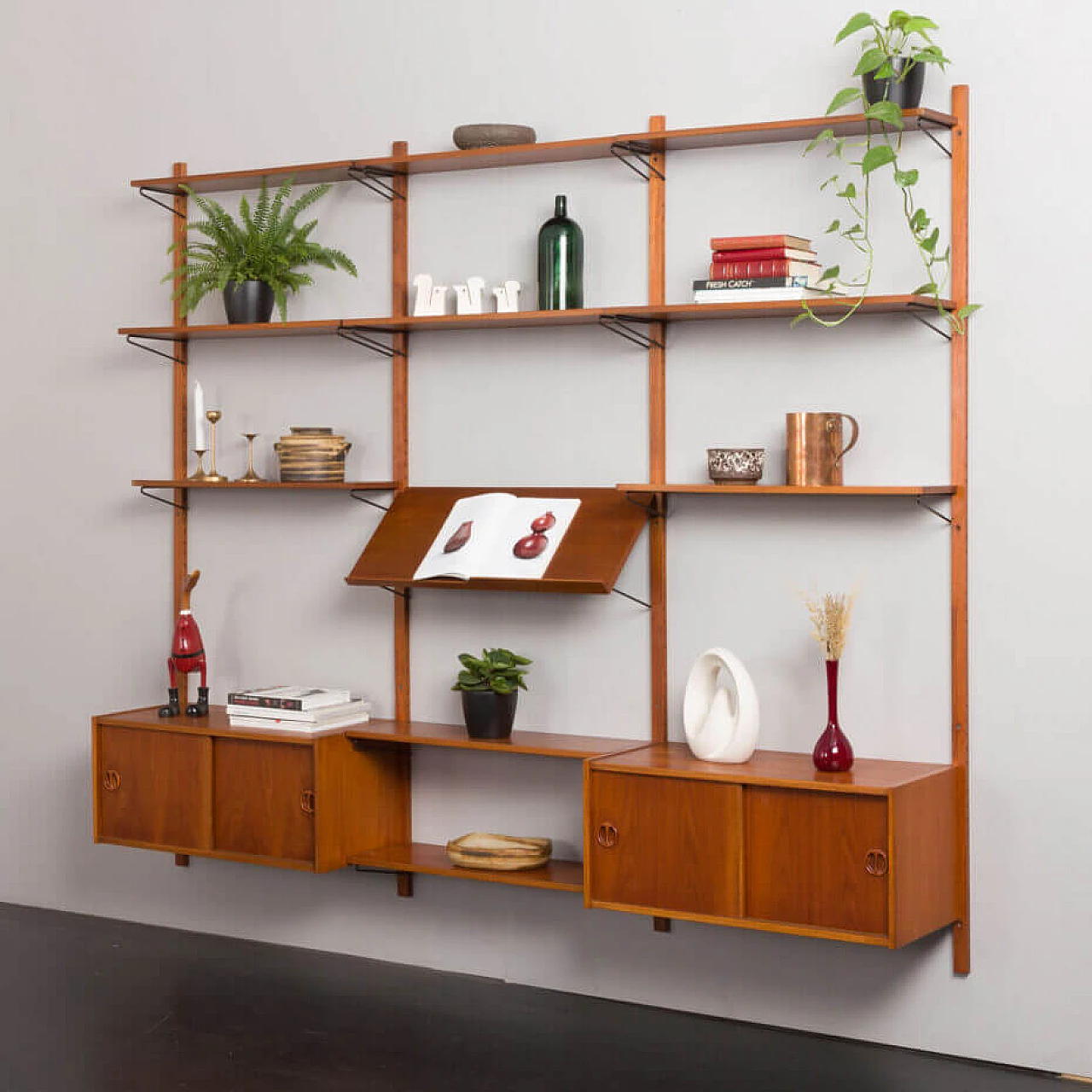 Danish three-bay teak bookcase in the style of Poul Cadovius, 1960s 2