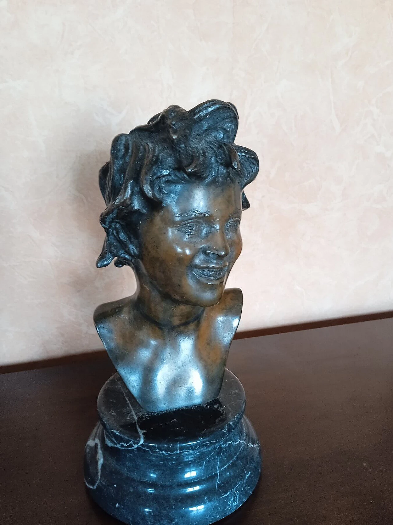 Vincenzo Cinque, bronze bust with marble base, early 20th century 5