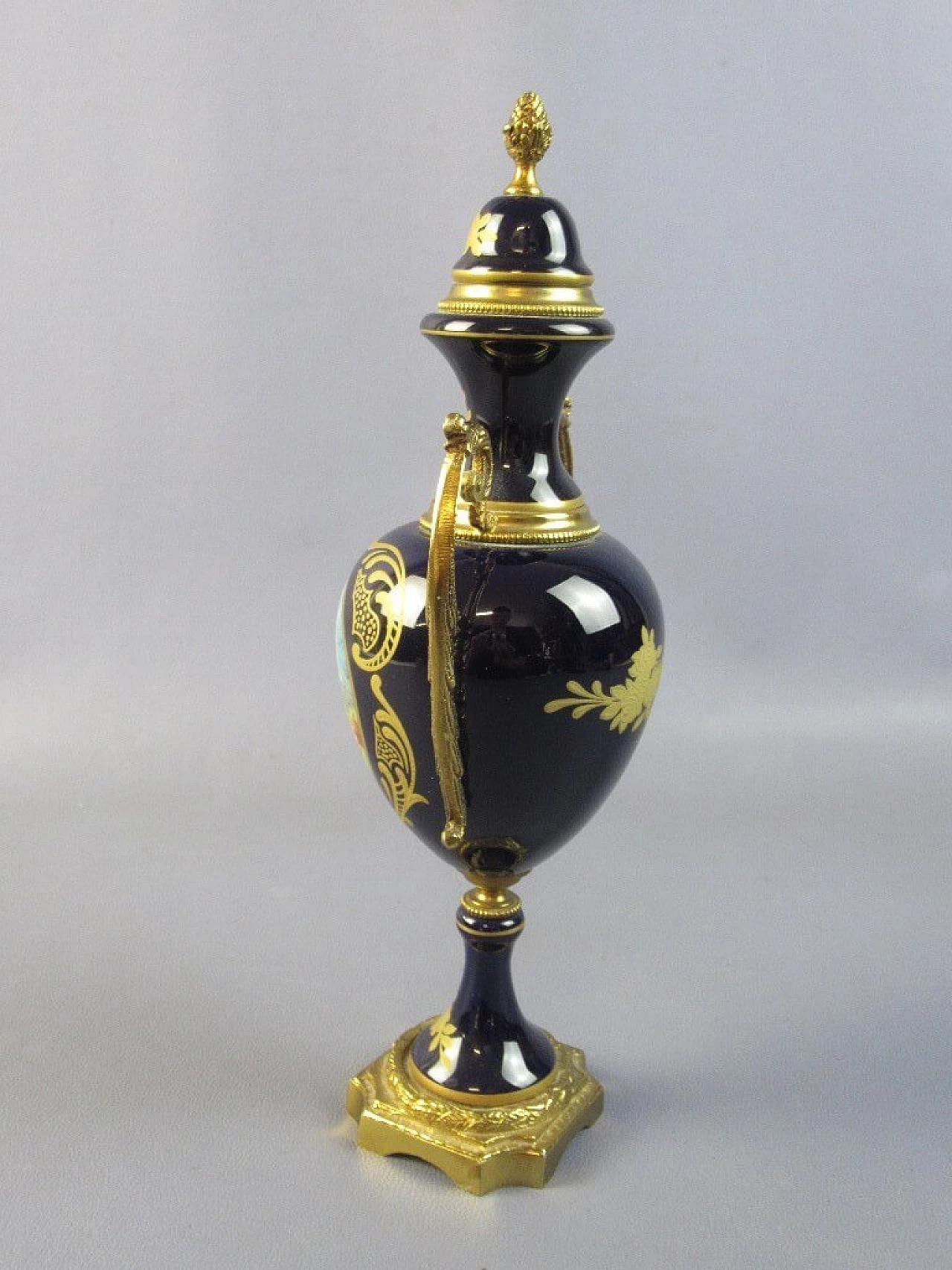 French porcelain and bronze amphora vase 7