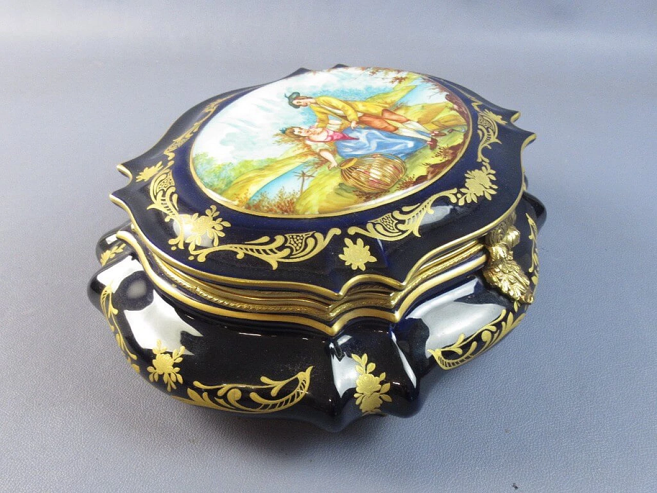 French Sèvres style porcelain and bronze jewelry box casket 7