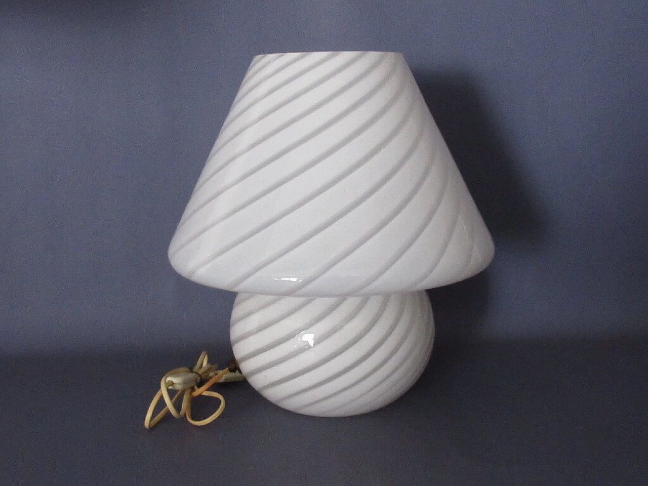 Murano glass mushroom lamp by Venini, 1970s 2