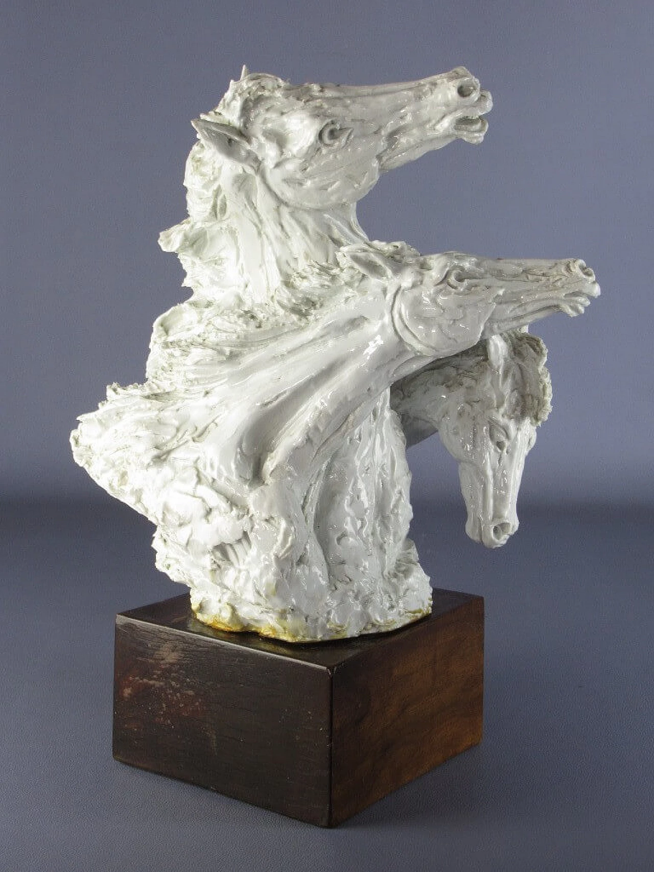 Costanzo Mongini, The Approach, porcelain sculpture 1