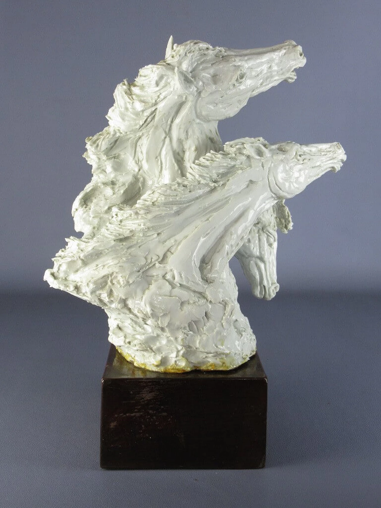 Costanzo Mongini, The Approach, porcelain sculpture 5