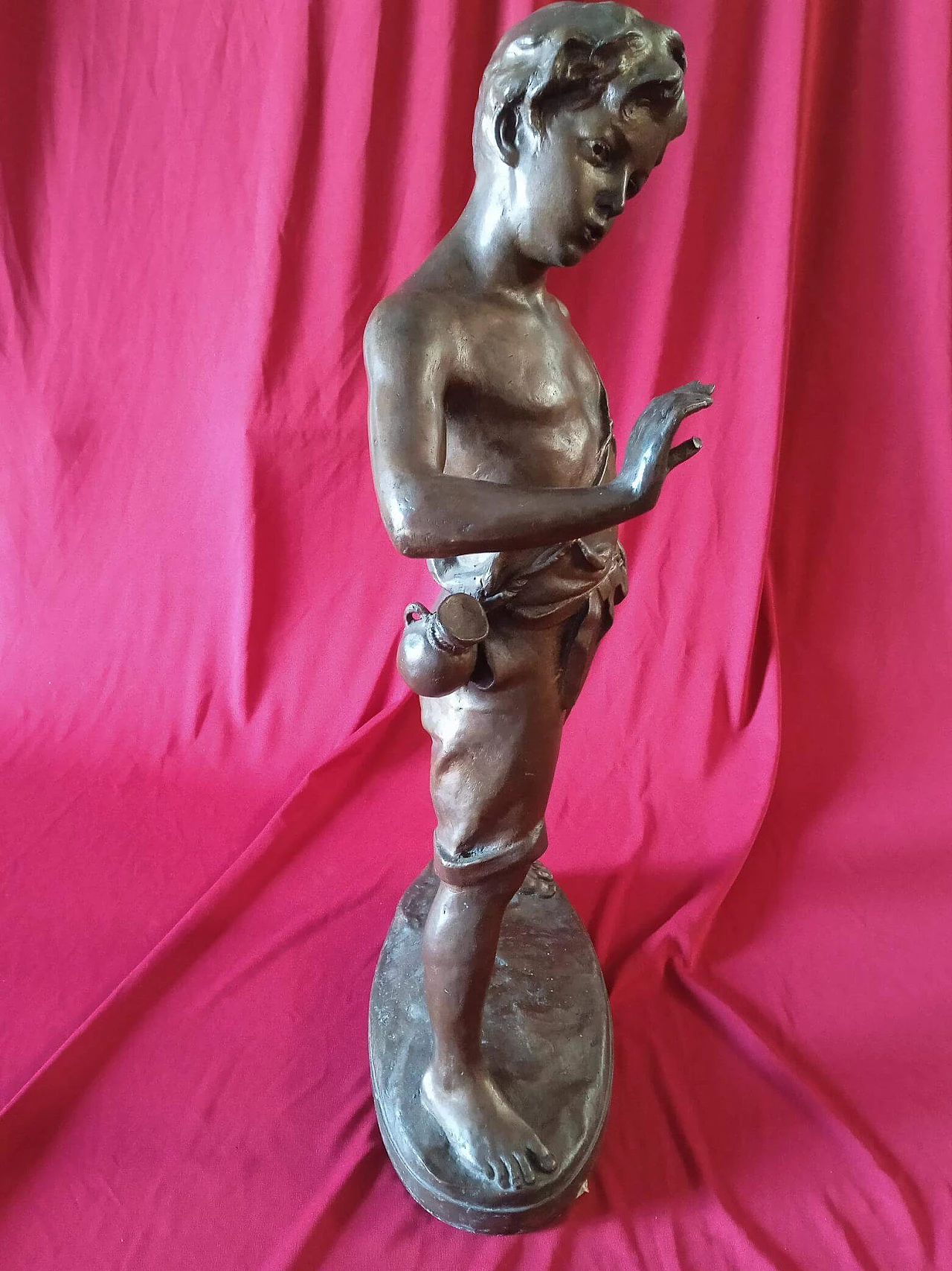 Bronze sculpture depicting a child, 1960s 2