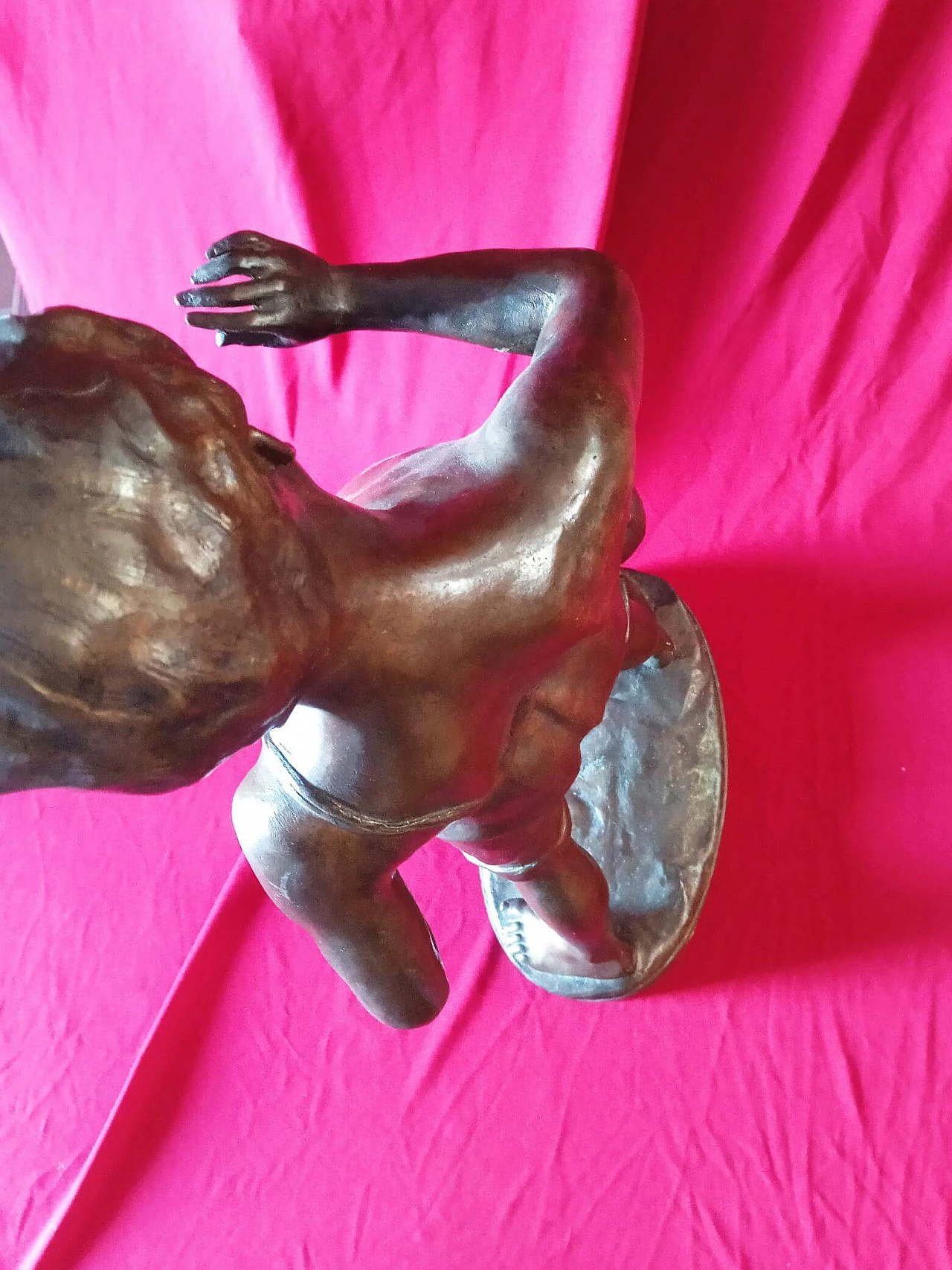 Bronze sculpture depicting a child, 1960s 13