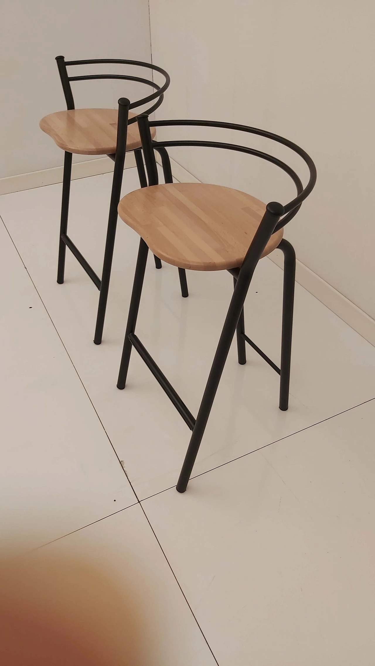 Mat stool in black painted steel and beechwood by Gianni Pareschi for Ciatti, 1990s 7