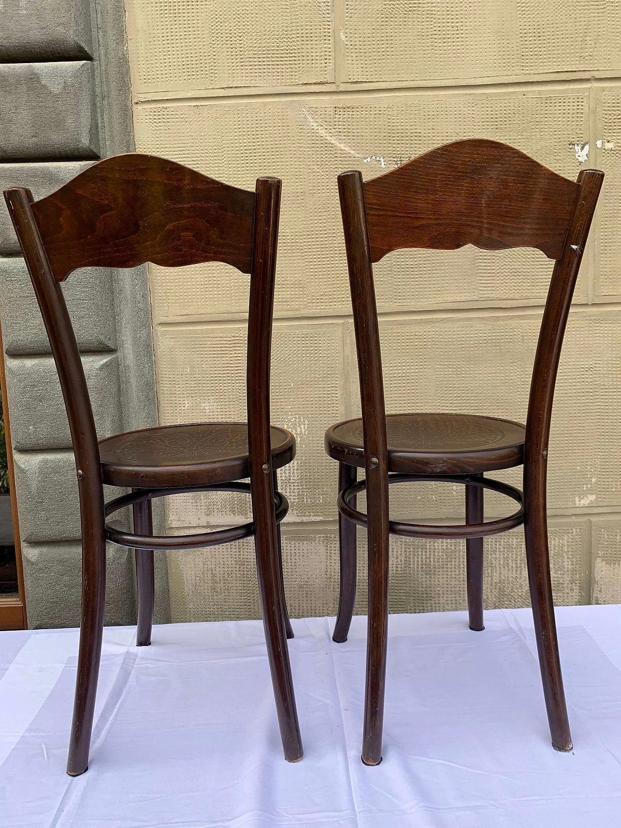 Pair of beech Mordus chairs in Thonet style, early 20th century 3