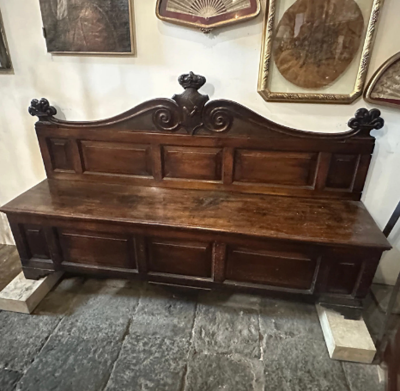 Louis Philippe carved walnut bench, mid-19th century 2