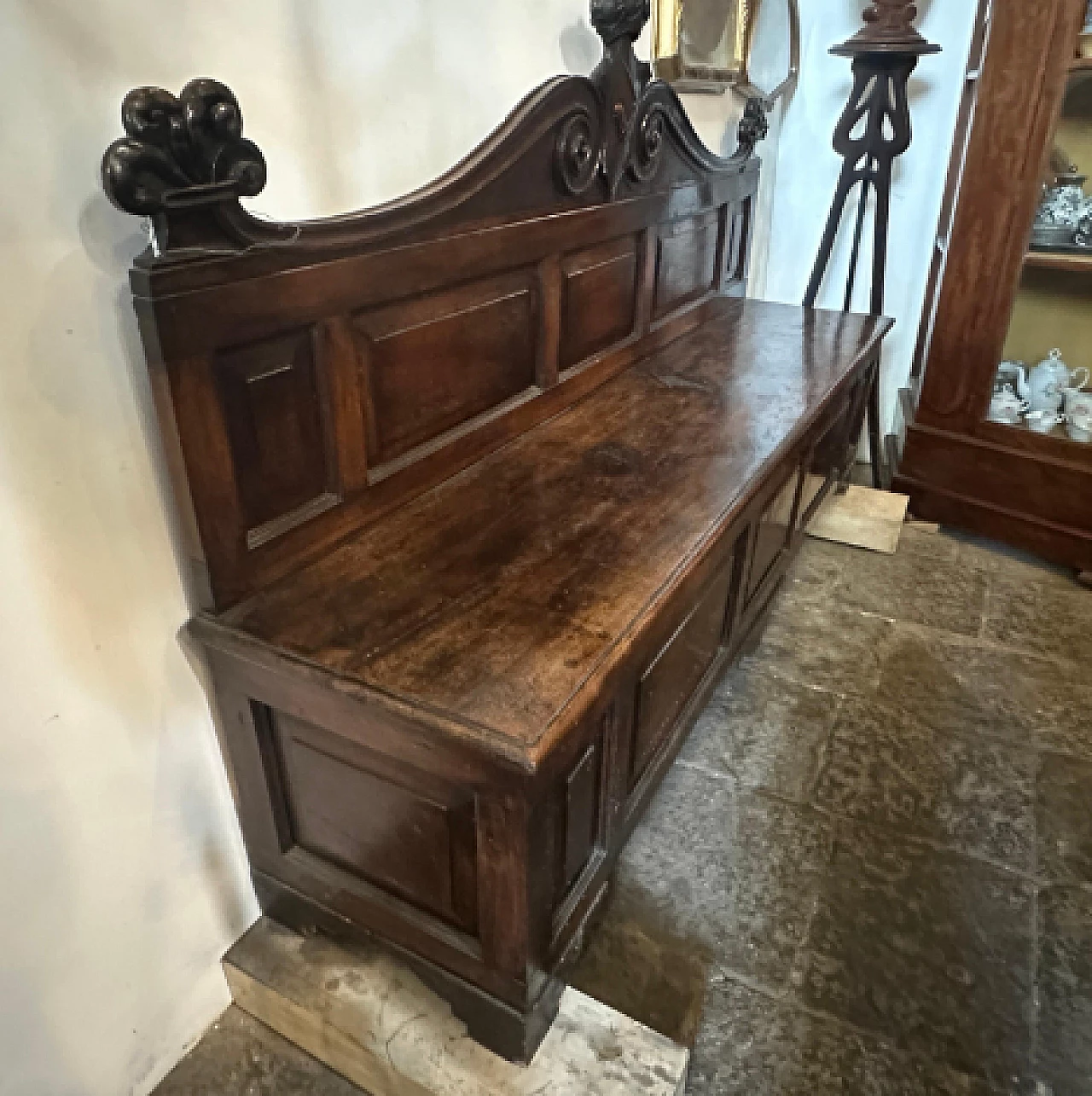 Louis Philippe carved walnut bench, mid-19th century 11