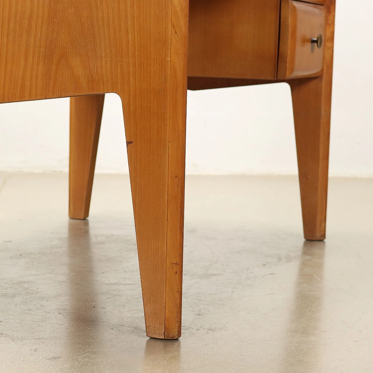 Cherry wood veneer desk with retracted glass top, 1950s 7