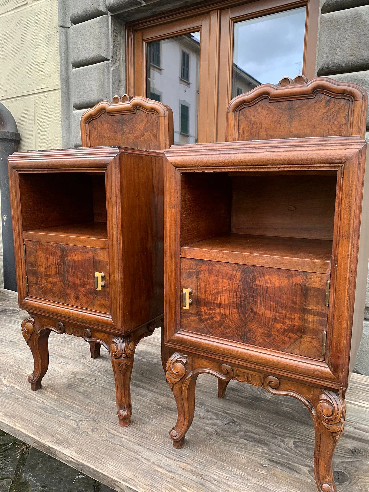 Pair of bedside tables in walnut and Portovenere marble, 19th century 3