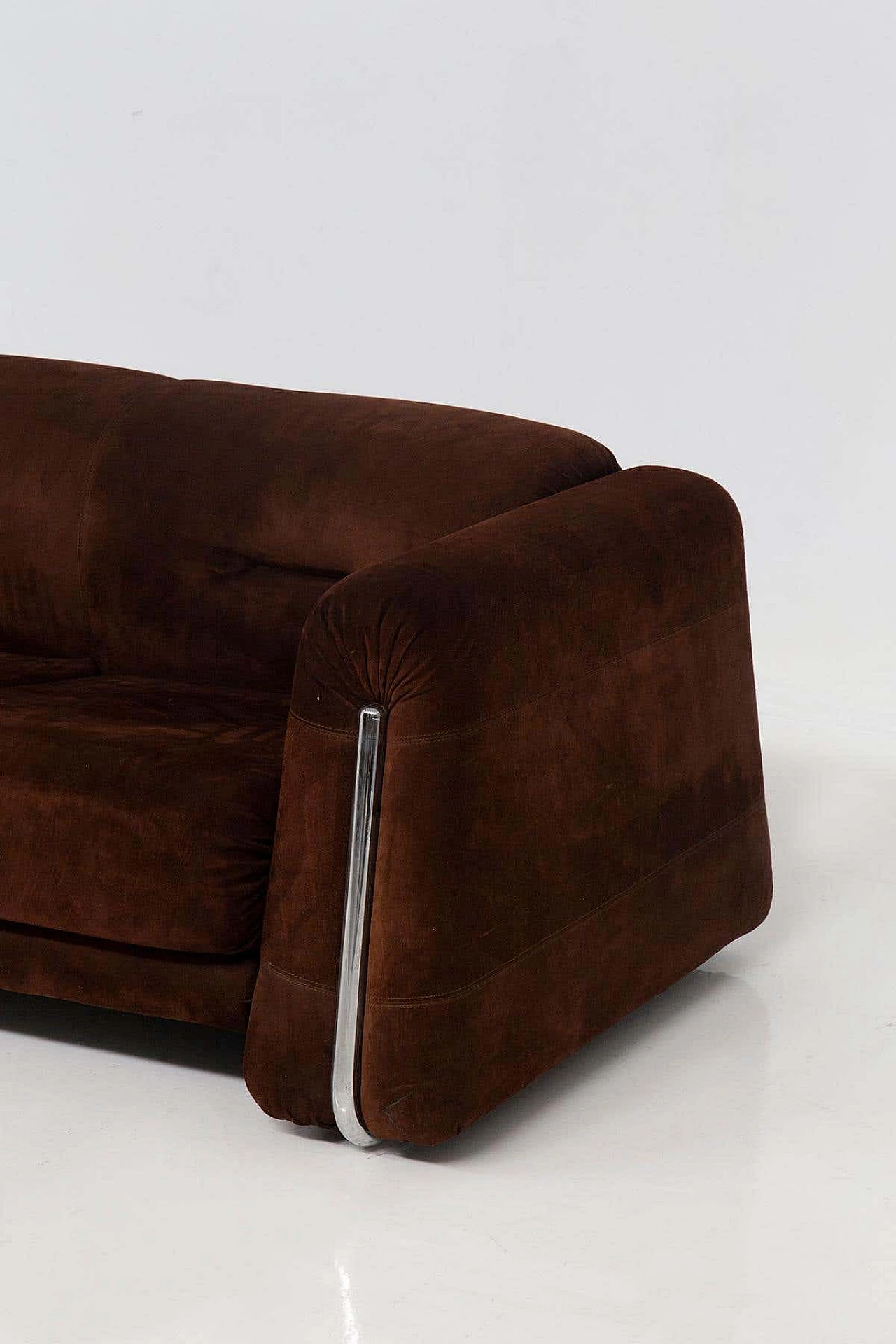 Brown velvet geometric sofa with metal frame, 1970s 9