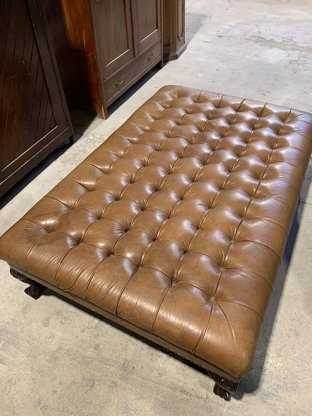 Leather sofa bed with wooden legs, 1980s 5