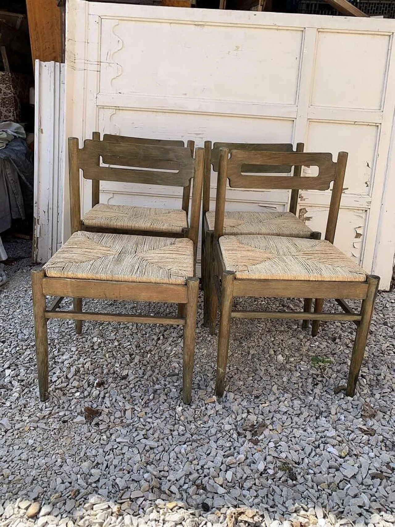 4 Rustic wooden dining chairs with straw seat, 1970s 5