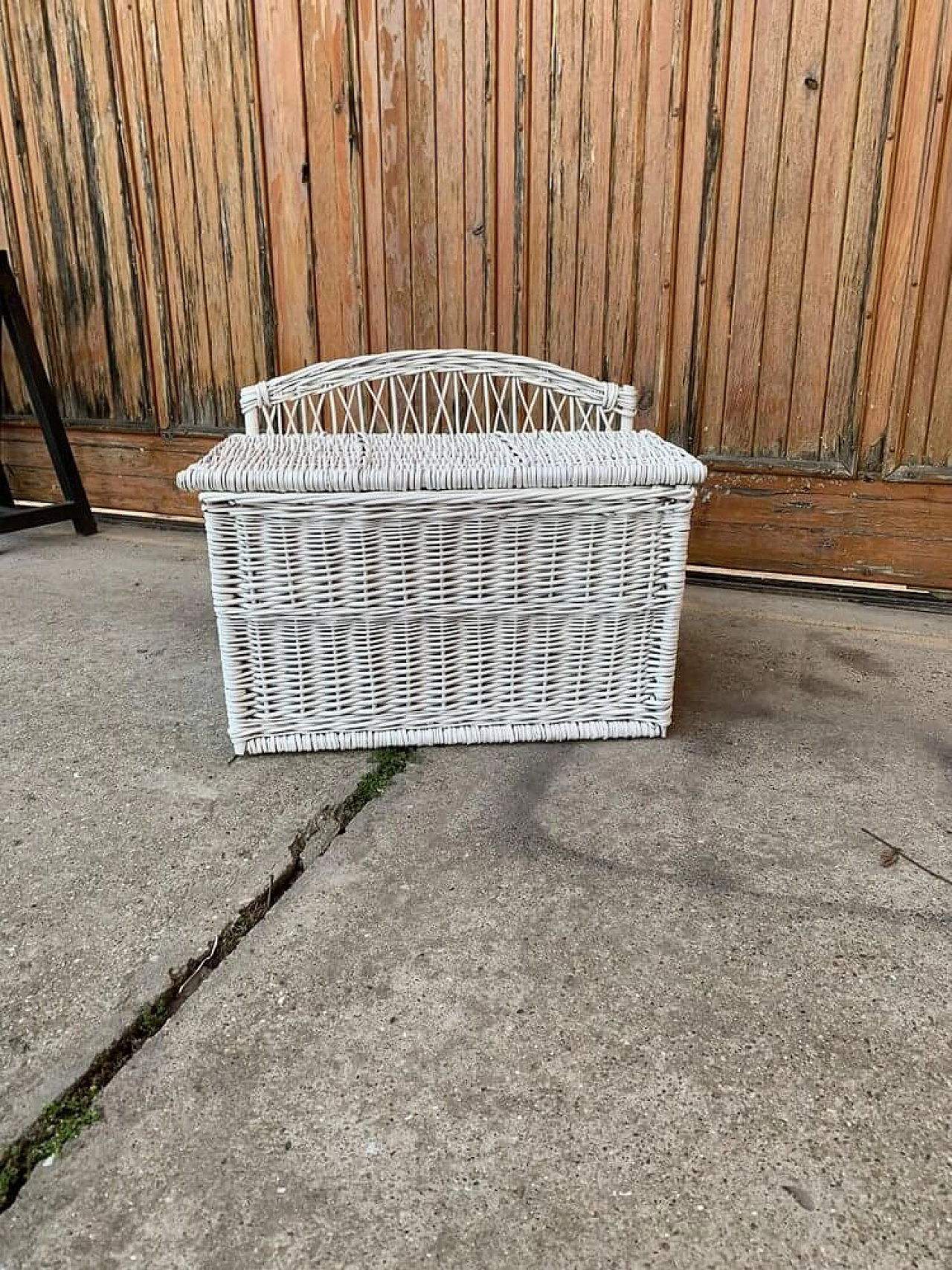 Hungarian white wicker chest, 1990s 2