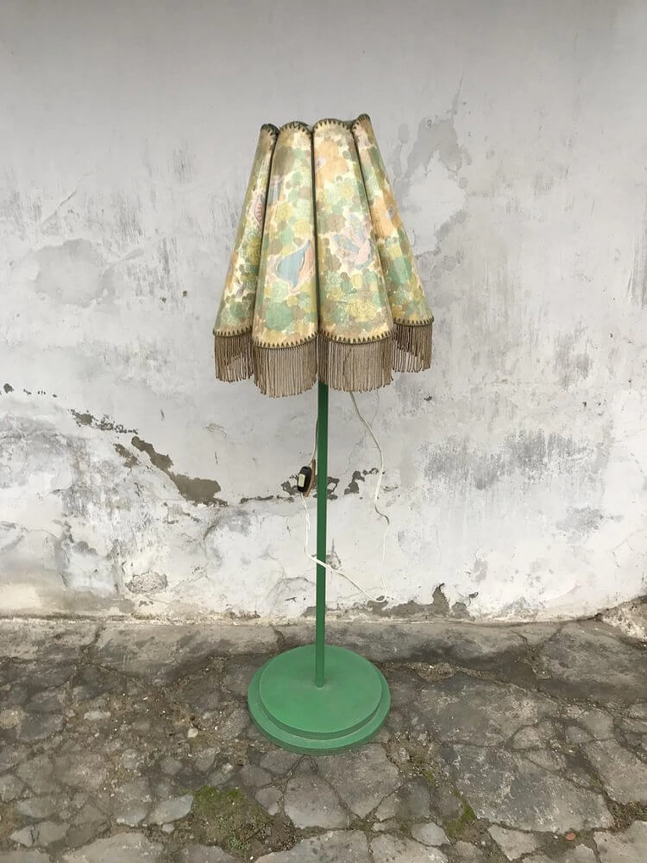 Floor lamp with fringed plastic shade, 1950s 5