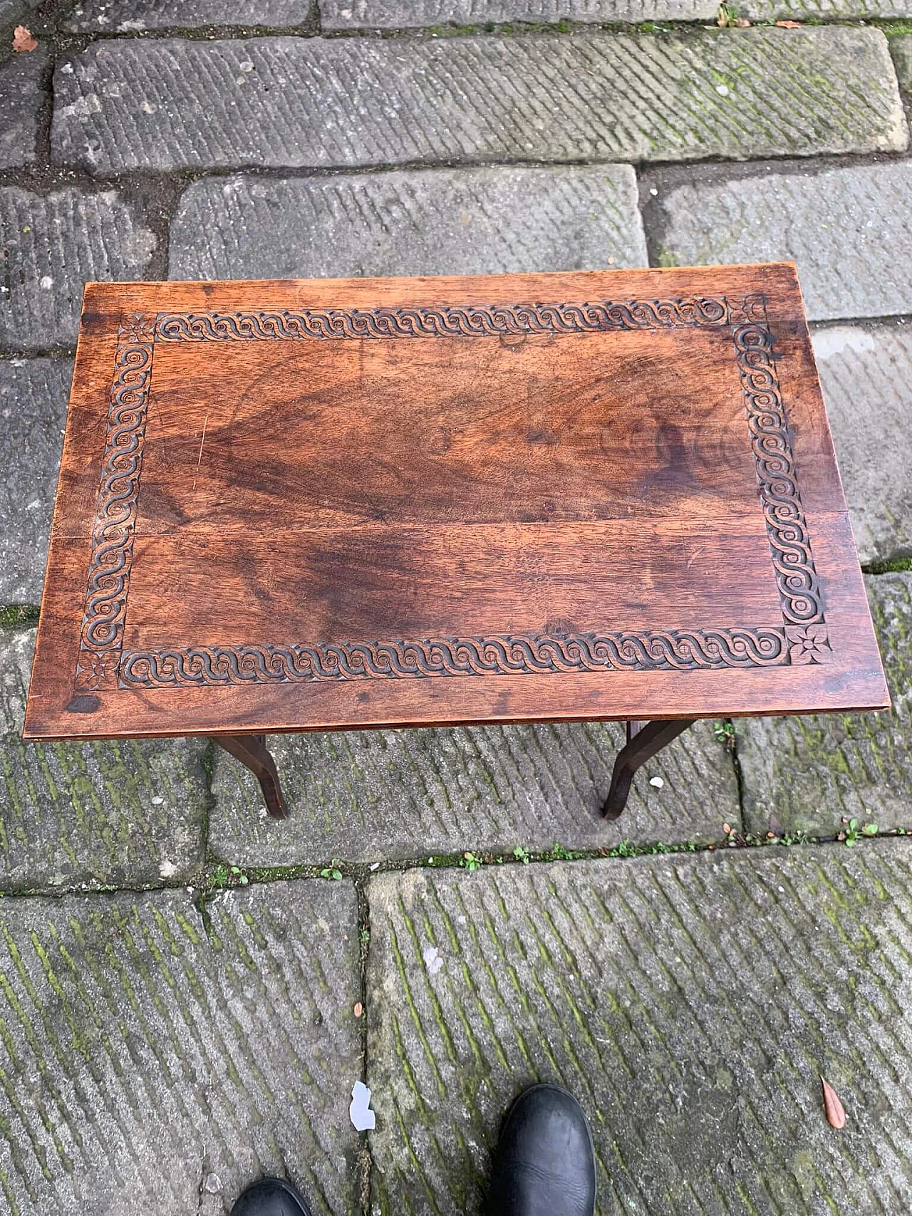 Walnut coffee table with carving, 1960s 1