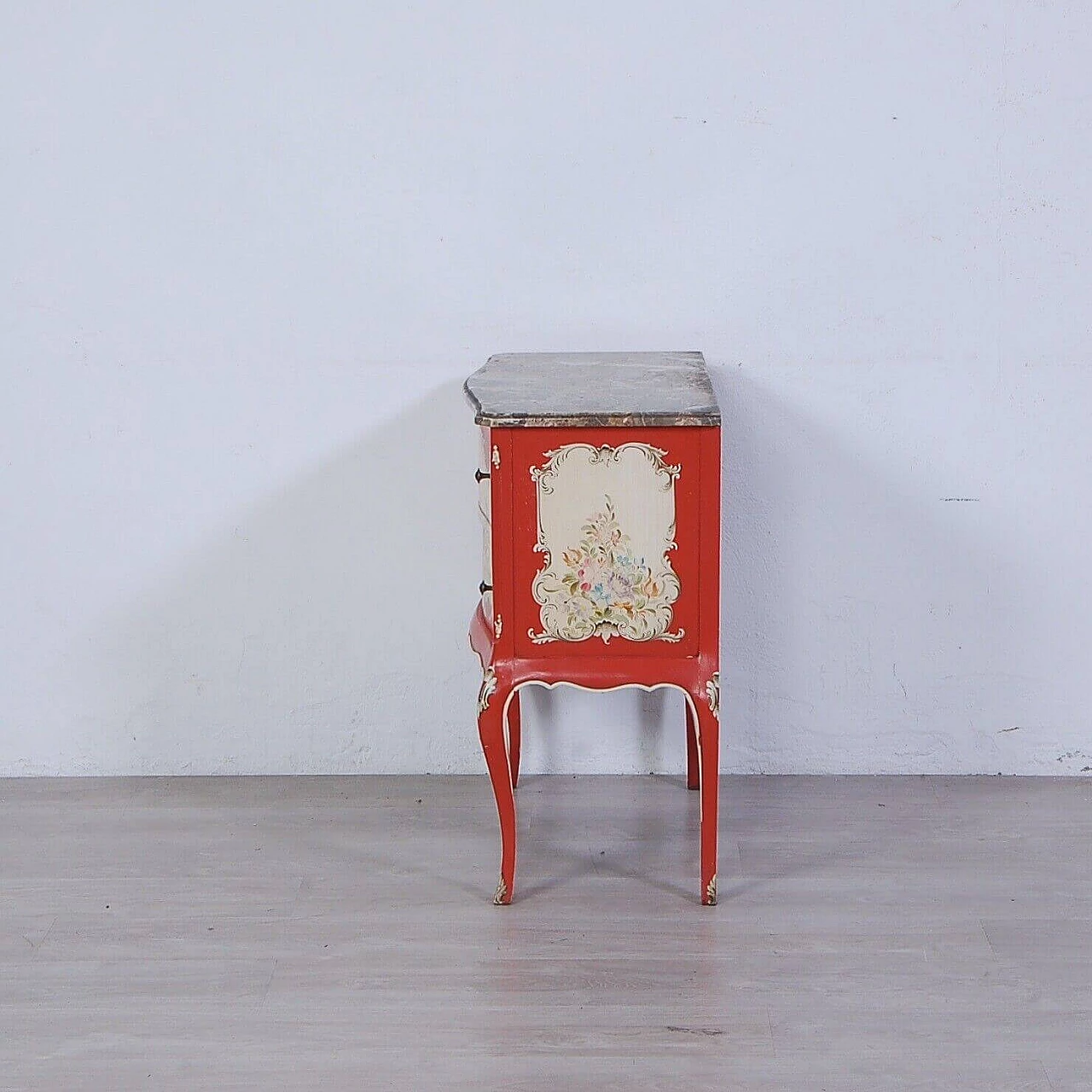 Venetian Baroque style decorated red wood and marble bedside table 3