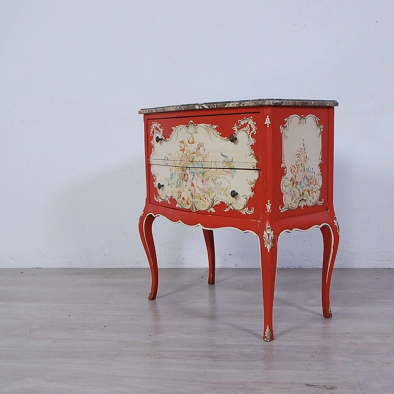 Venetian Baroque style decorated red wood and marble bedside table 7