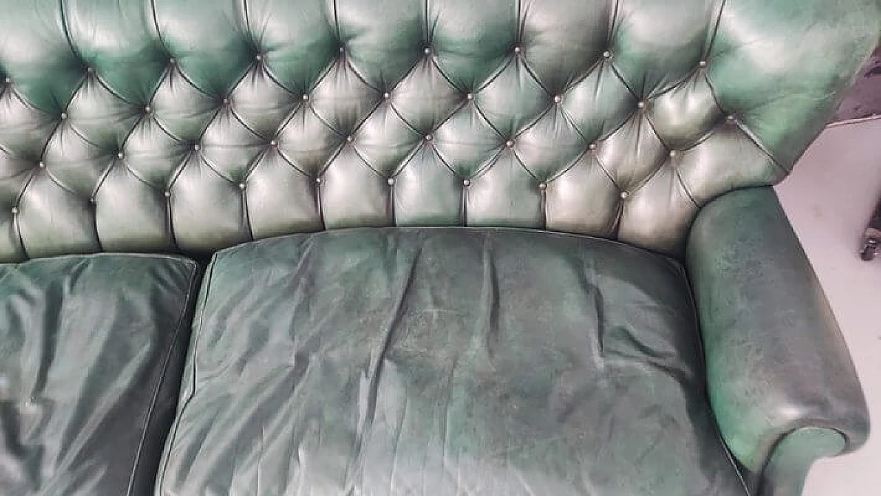 Green leather Chesterfield sofa, 1950s 8