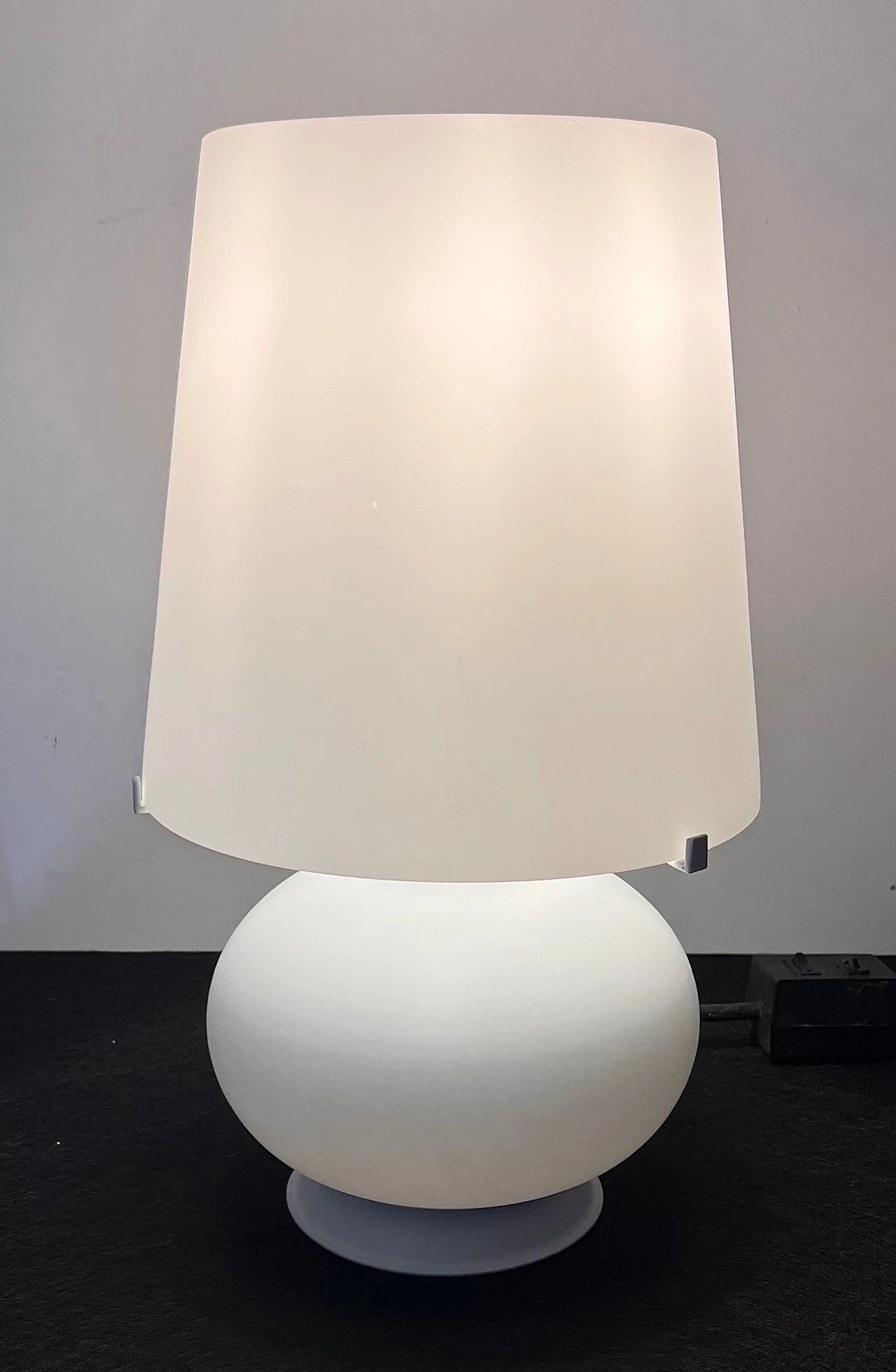 Lampada da tavolo 1853 in vetro di Max Ingrand per Fontana Arte, anni '50 9