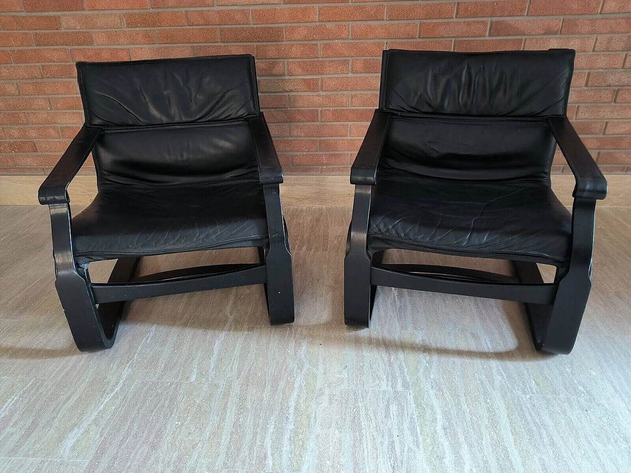 Pair of wood and black leather armchairs by Ake Fribytten for Nelo, 1970s 2