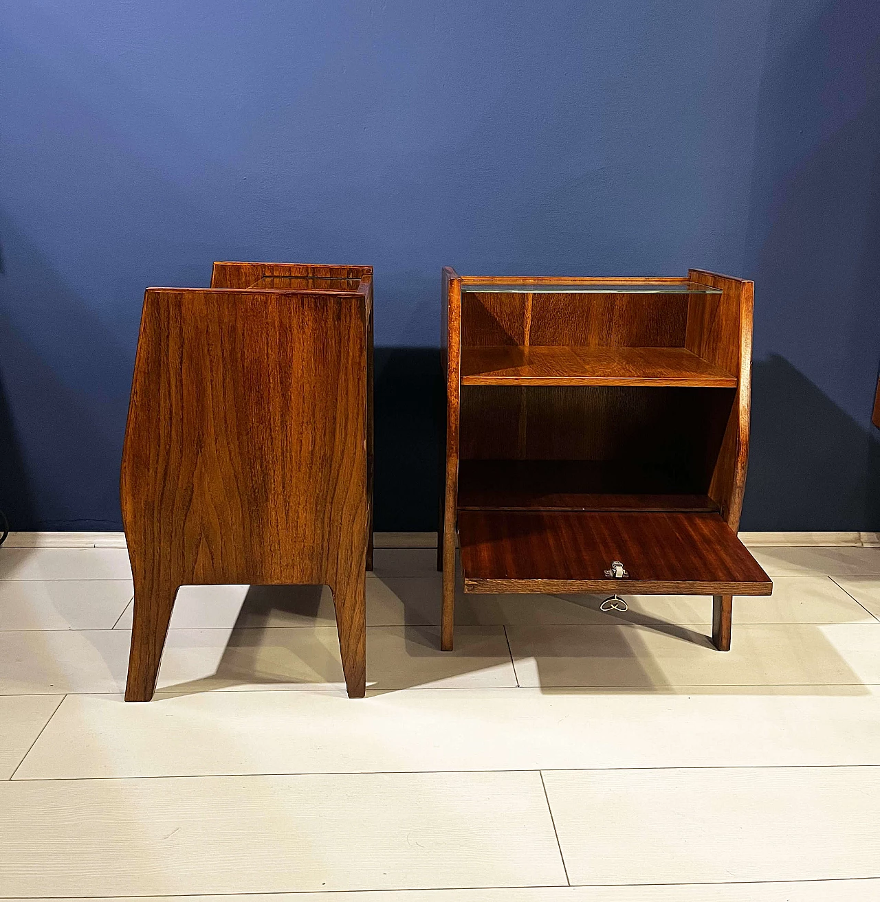 Pair of oak bedside tables, 1950s 2