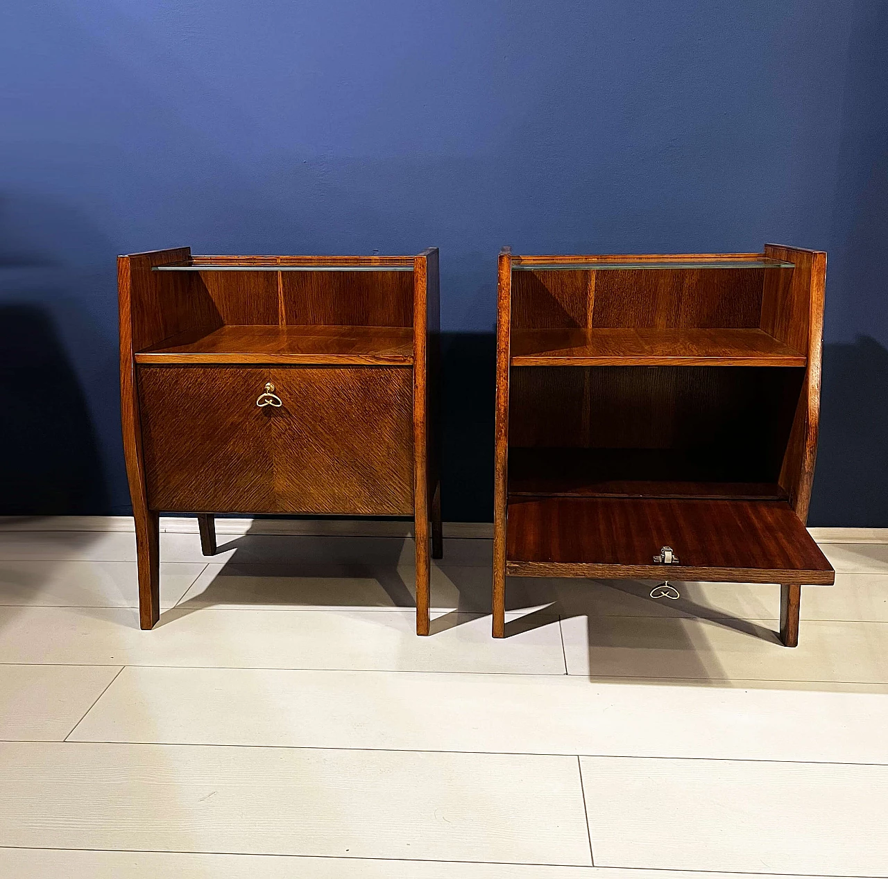 Pair of oak bedside tables, 1950s 3