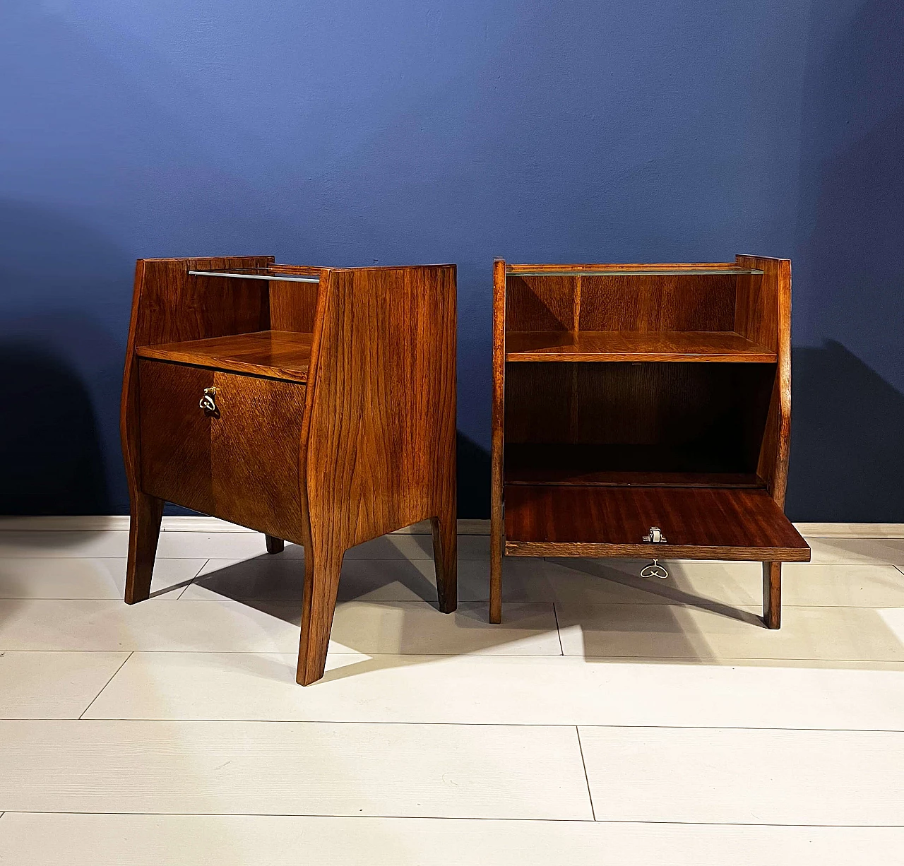 Pair of oak bedside tables, 1950s 7