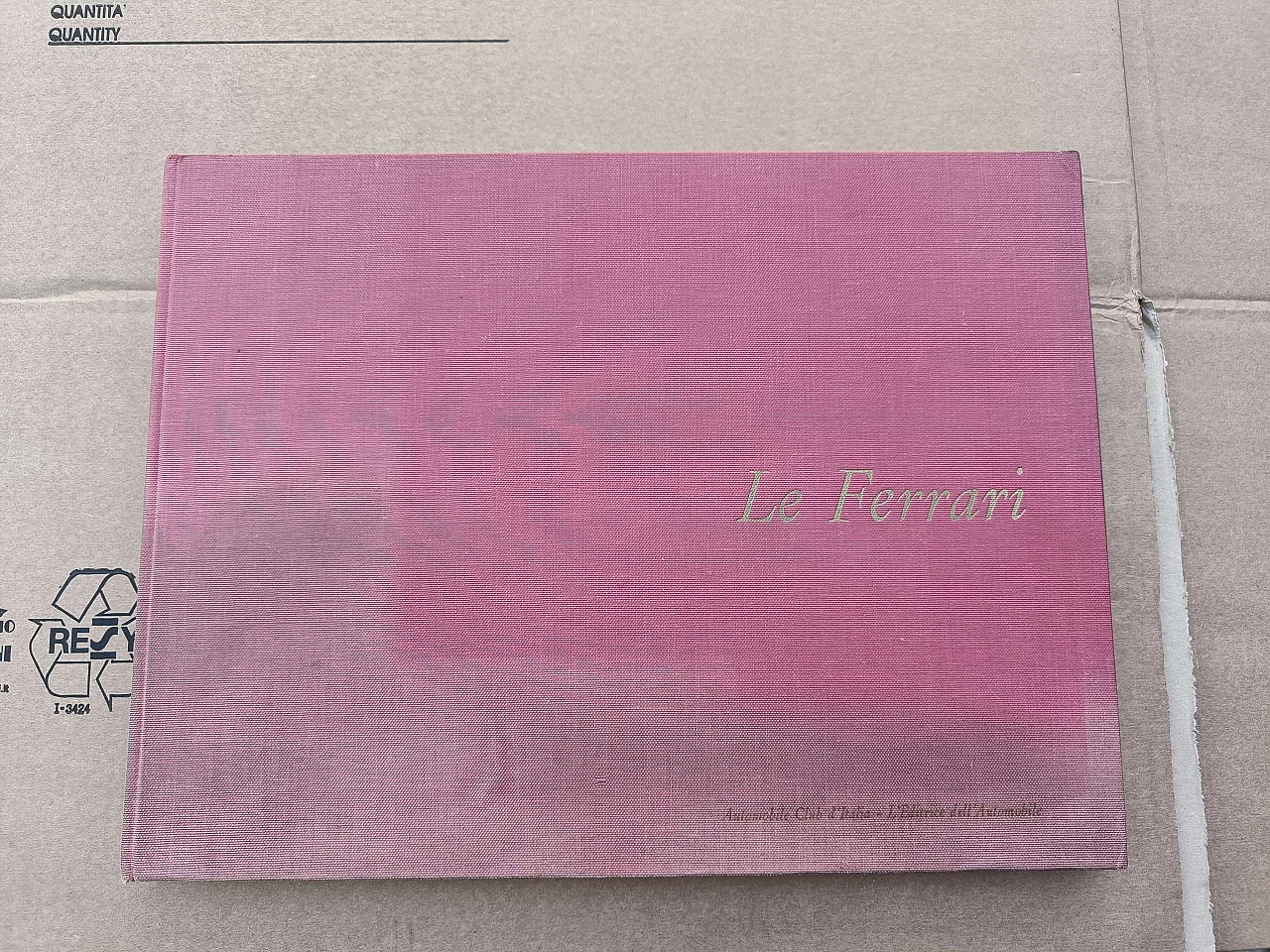 Libro Le Ferrari di Gianni Rogliatti e Emilio Ferraboschi, 1961 2