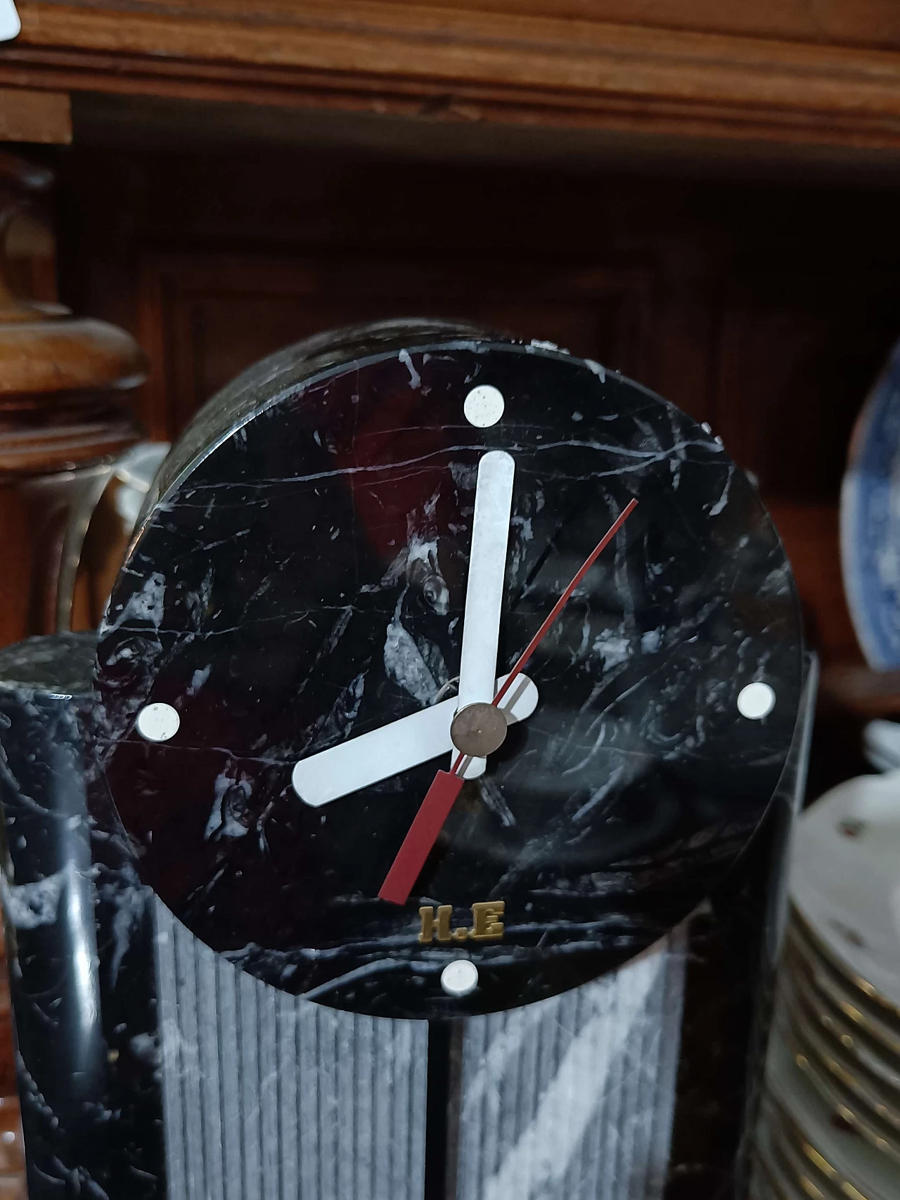 Art Deco marble table clock by H.E Vicenza, 1960s 3