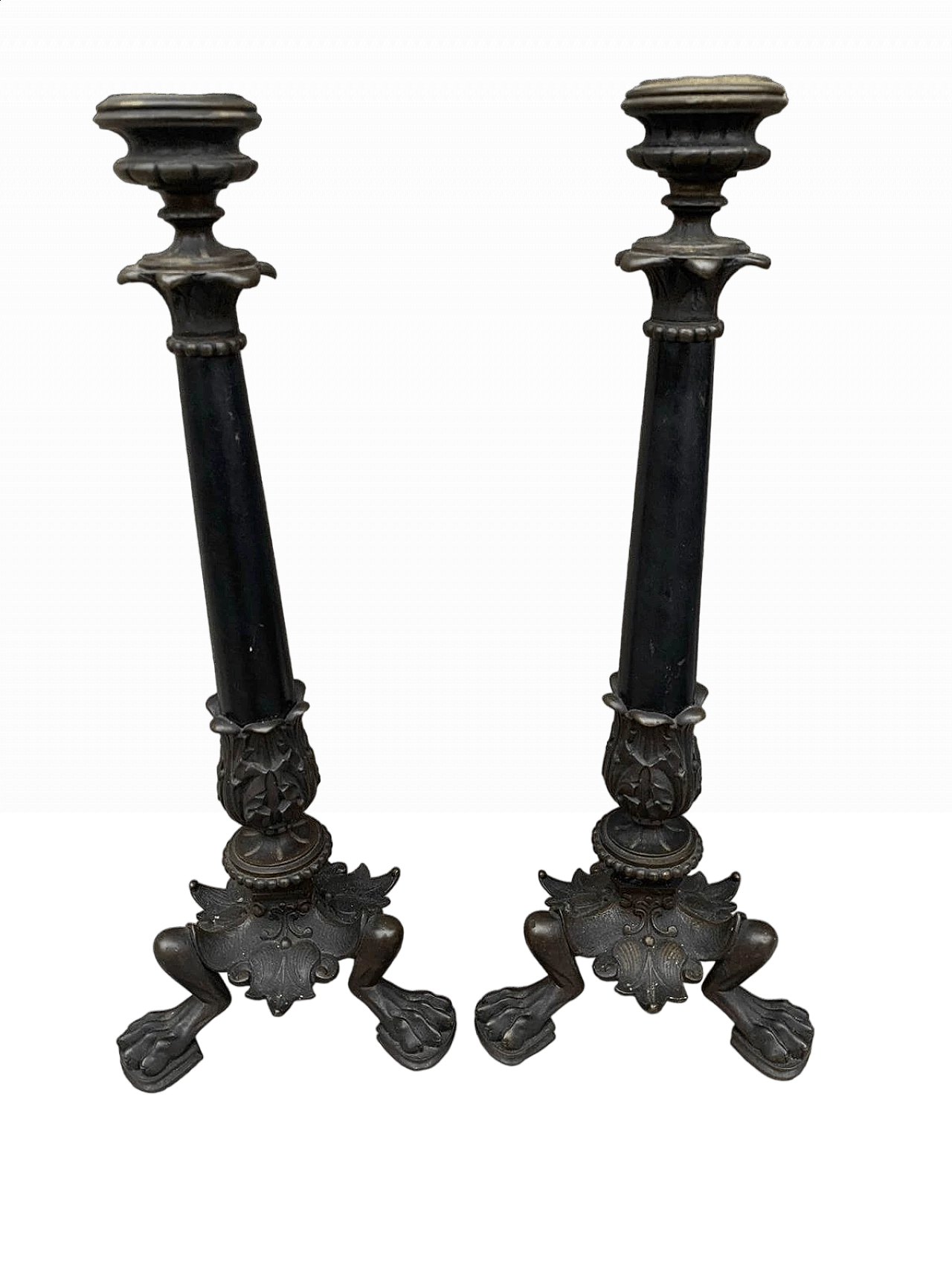 Pair of iron candlesticks 8