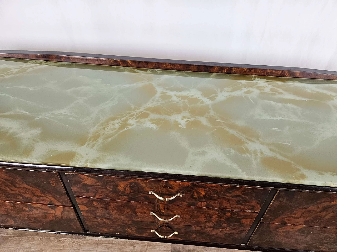 Wood and brass chest of drawers with marbled glass top, 1950s 7