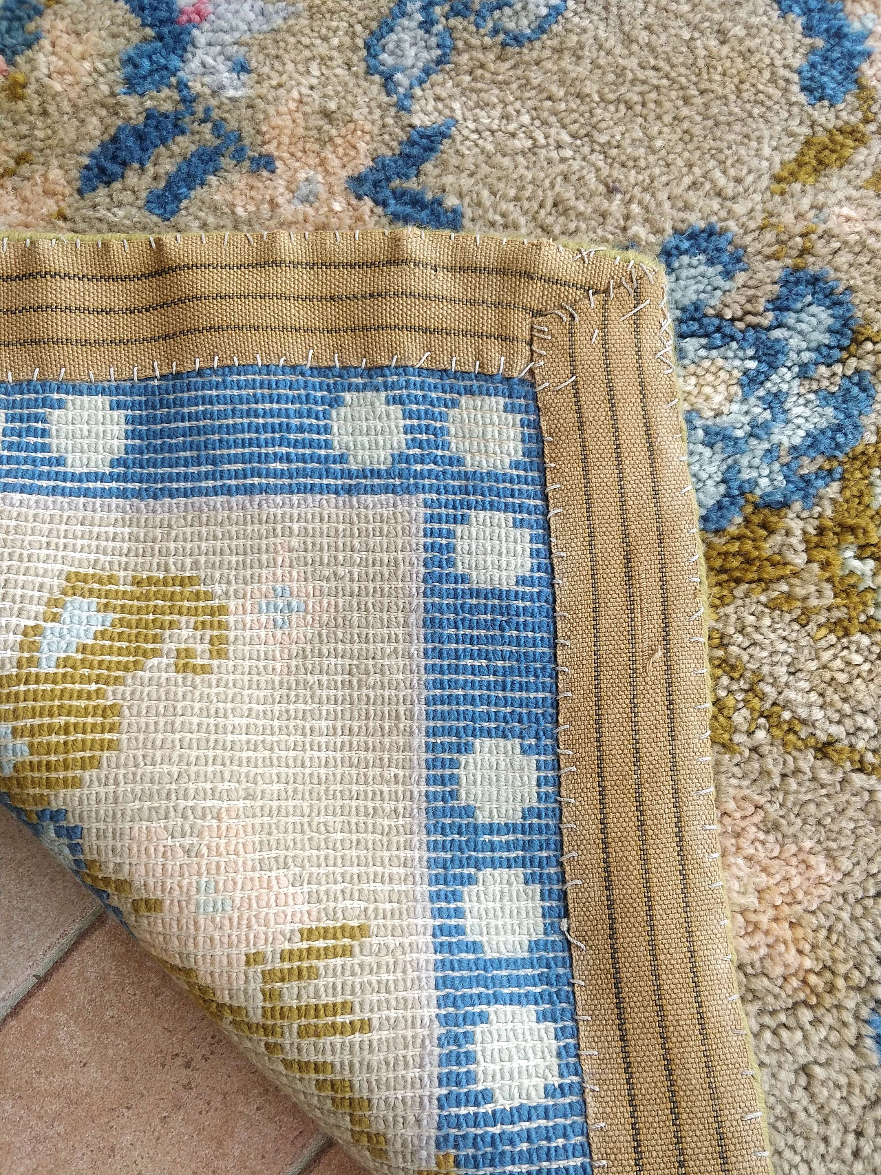 Beige and blue French Cogolin rug, 1950s 6